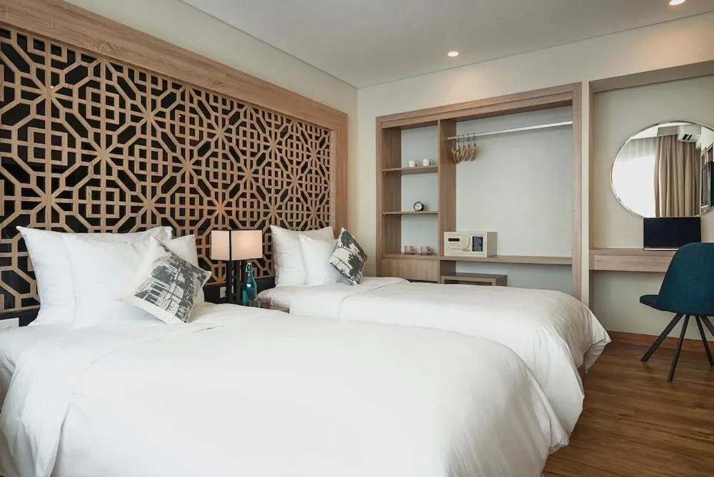 Bed in C Central Hotel- Đề Thám Bùi Viện Walking Street