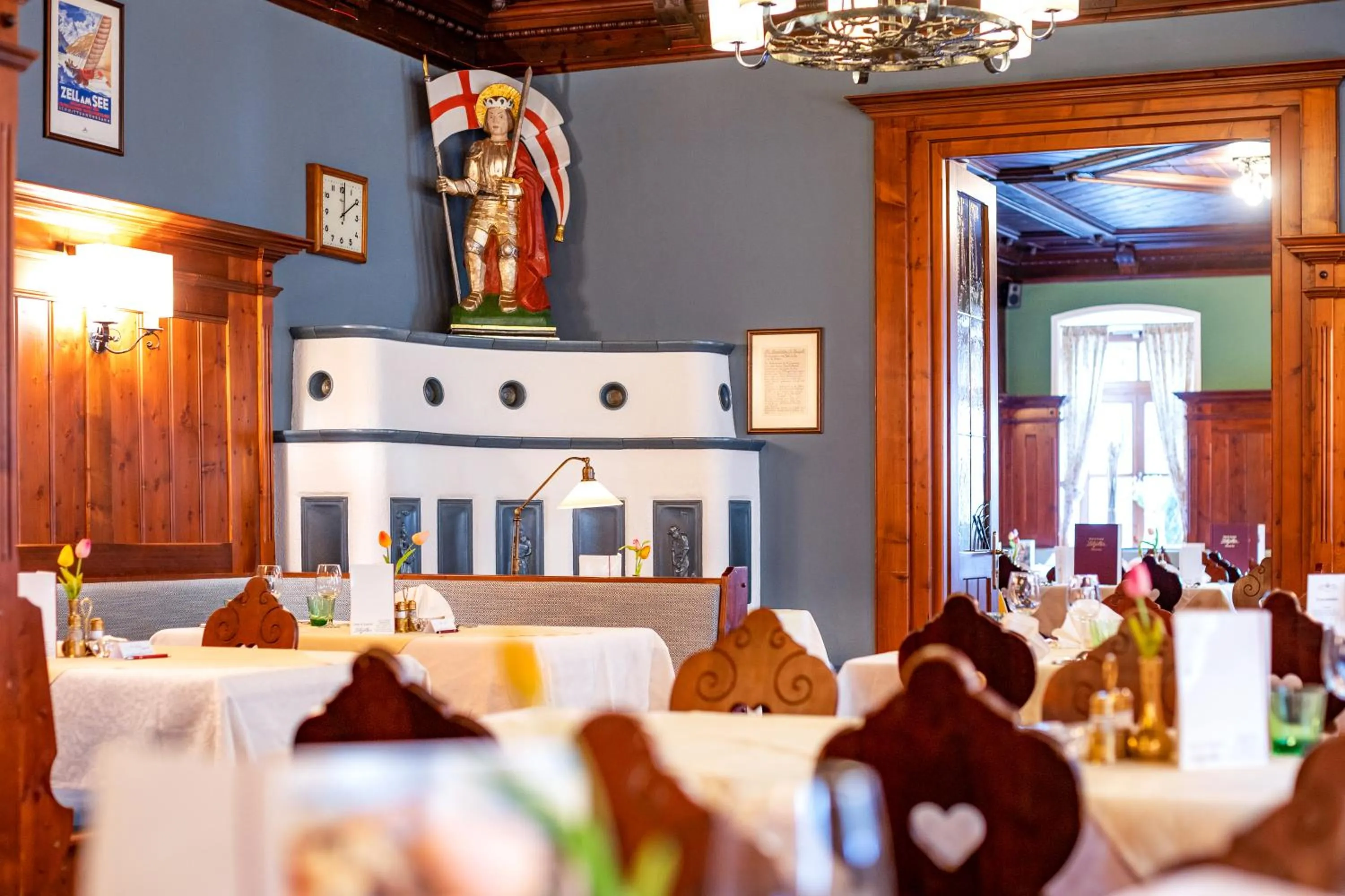 Restaurant/places to eat in Hotel Lebzelter