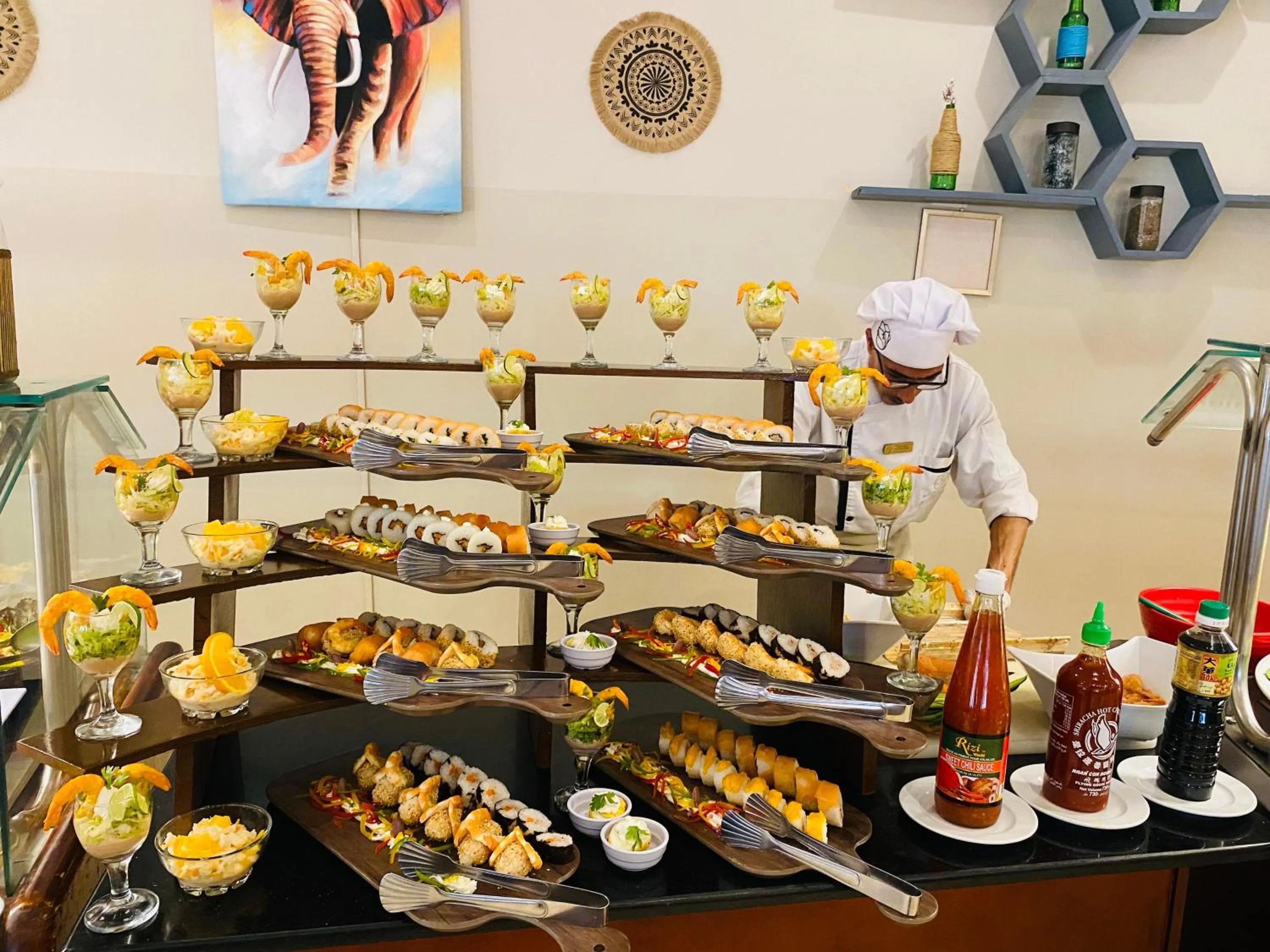 Restaurant/places to eat in Sharm Reef Hotel