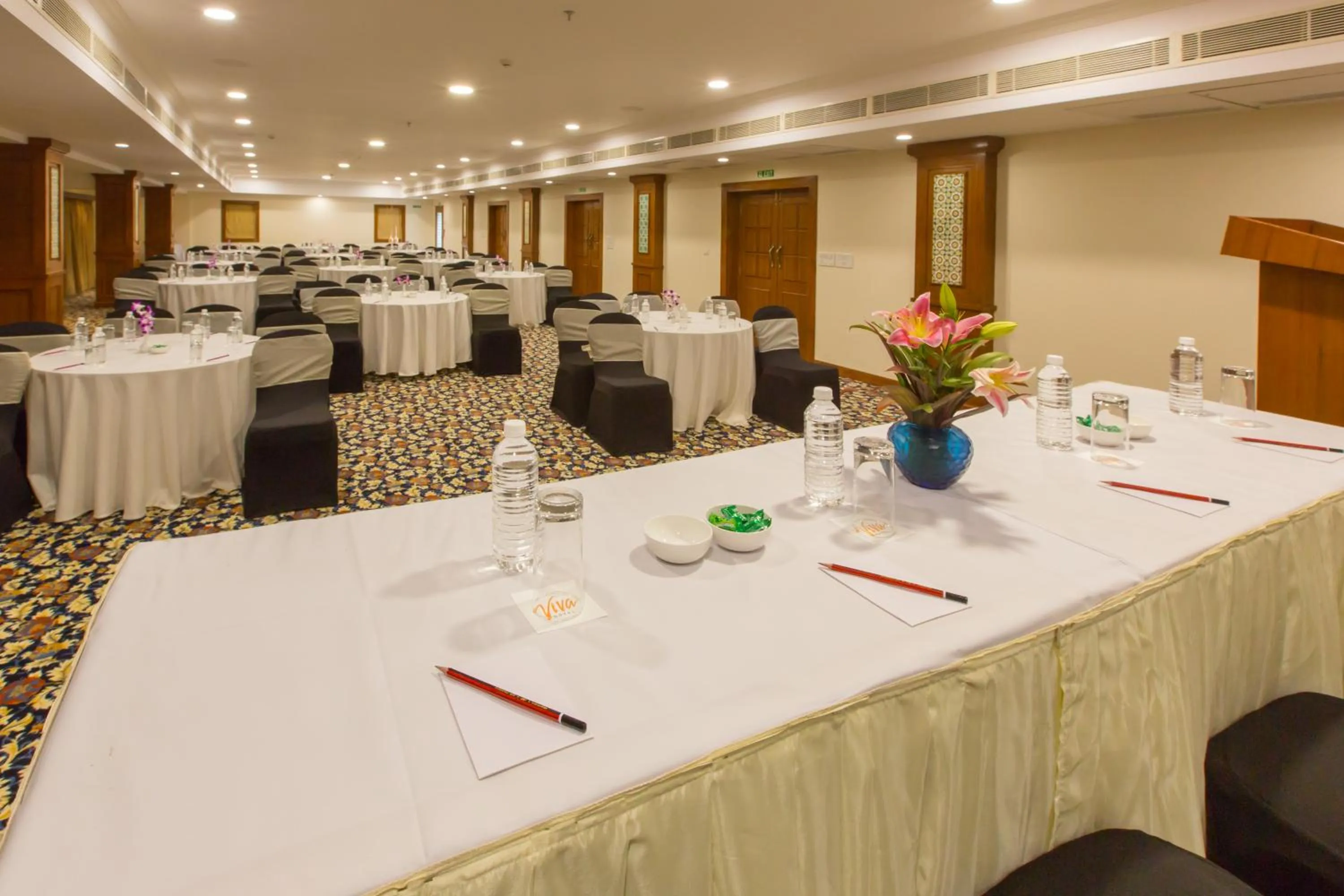 Banquet/Function facilities in Viva Hotel Near Madgaon Railway Station