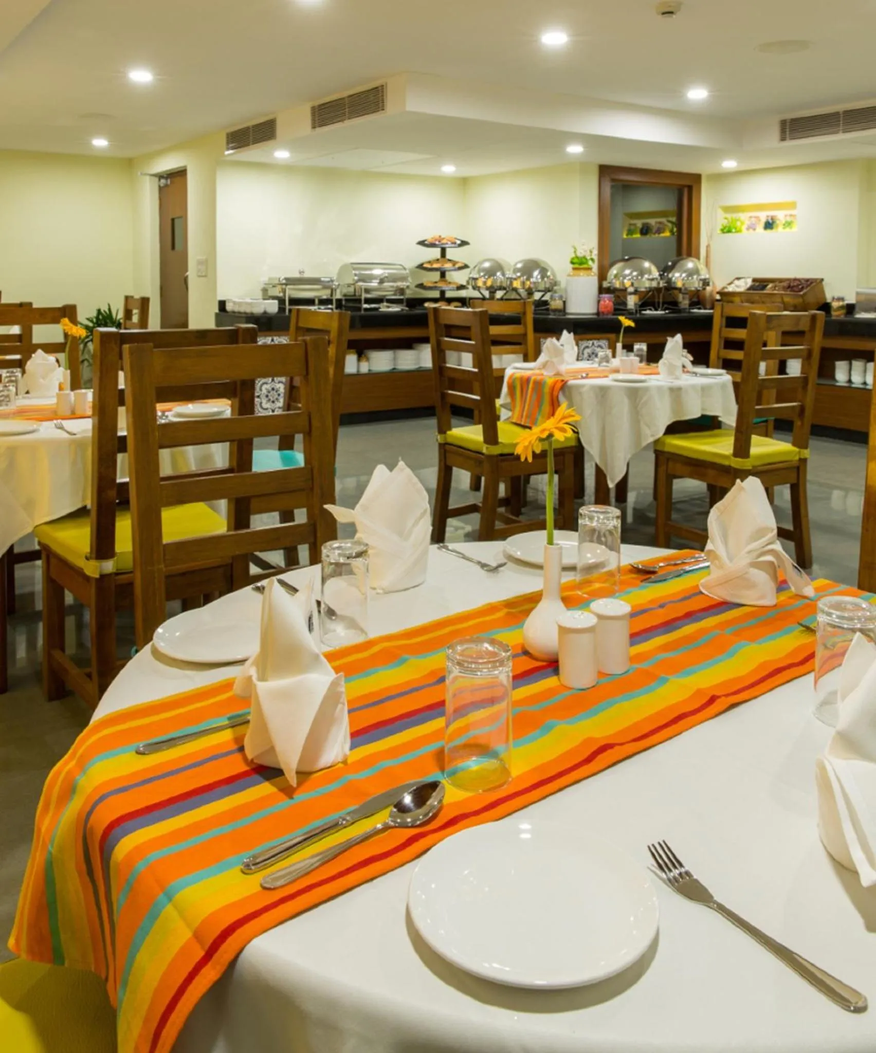 Restaurant/places to eat in Viva Hotel Near Madgaon Railway Station