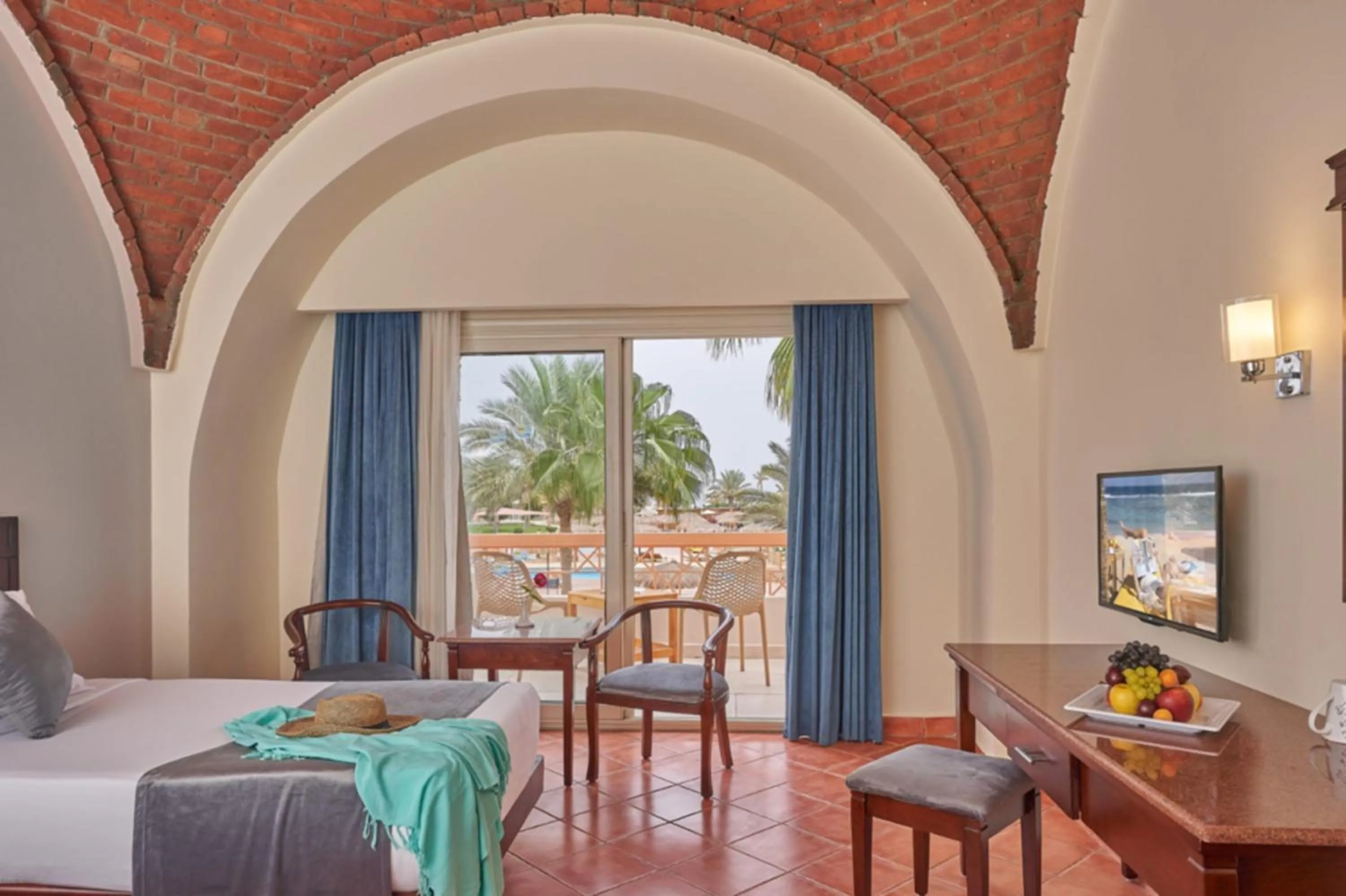 Bedroom, Bed in Three Corners Sea Beach Resort