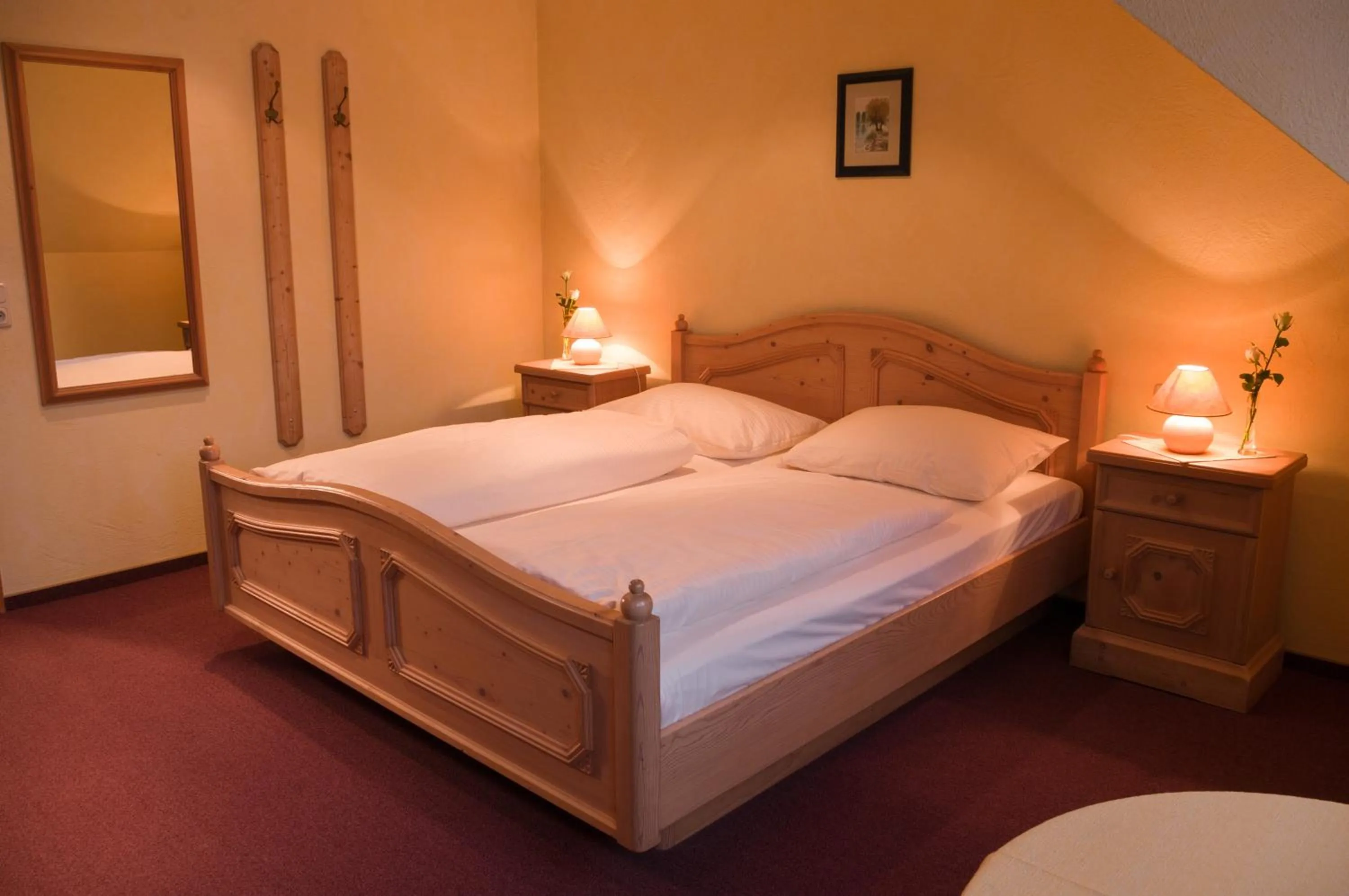 Photo of the whole room, Bed in Hotel Schwarzes Ross