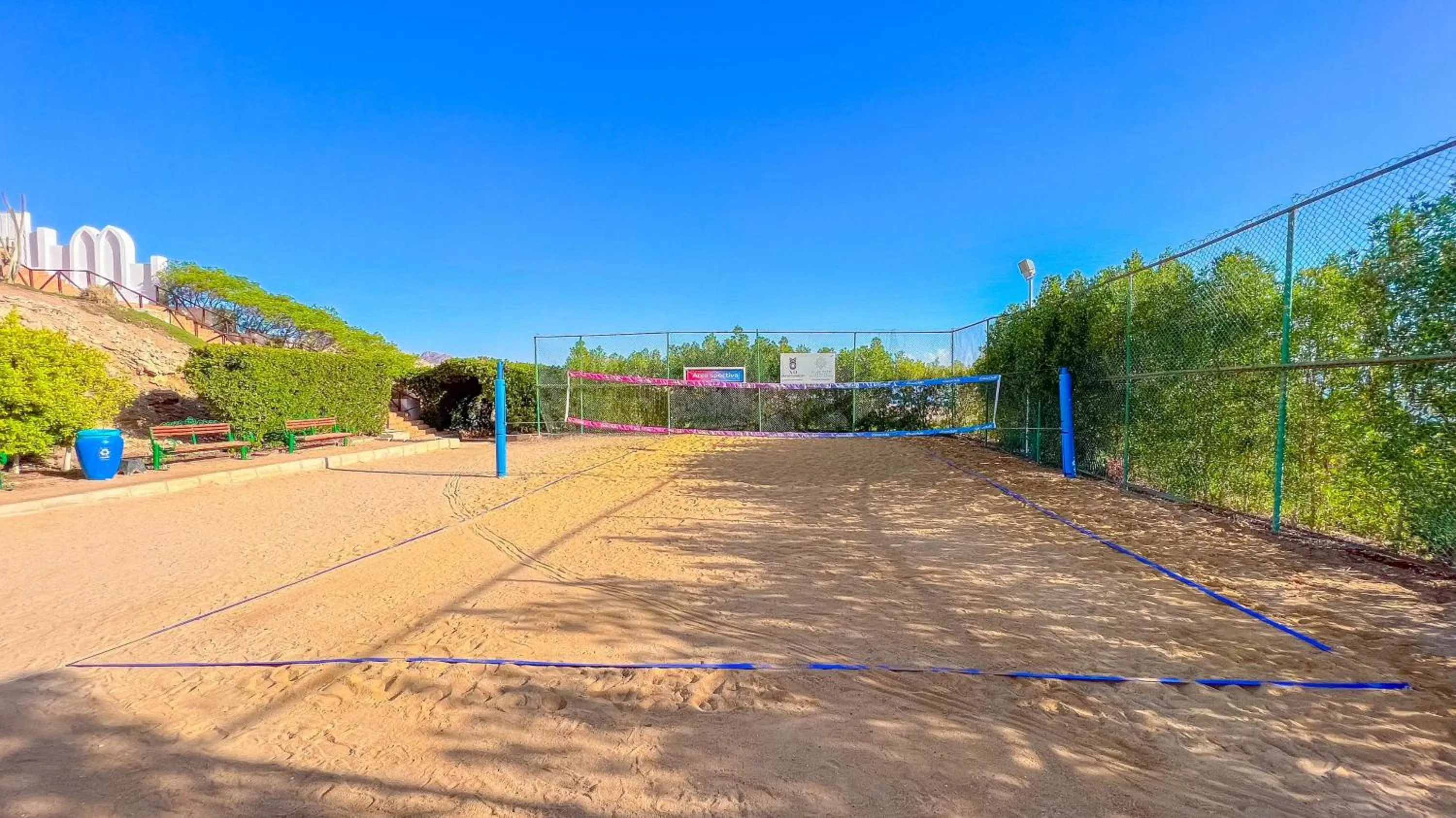 Day in Club Reef Resort & Spa