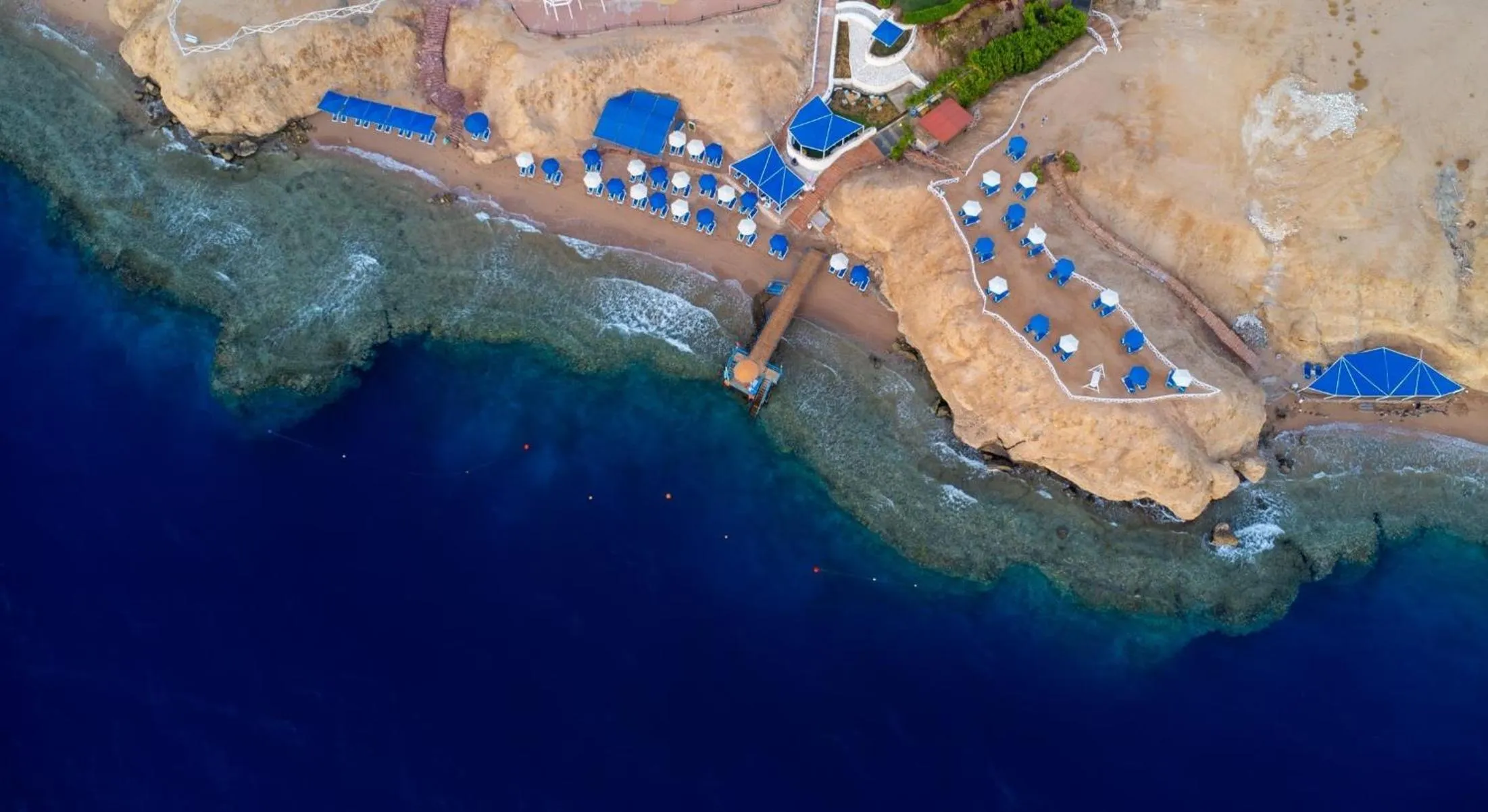 Beach in Club Reef Resort & Spa