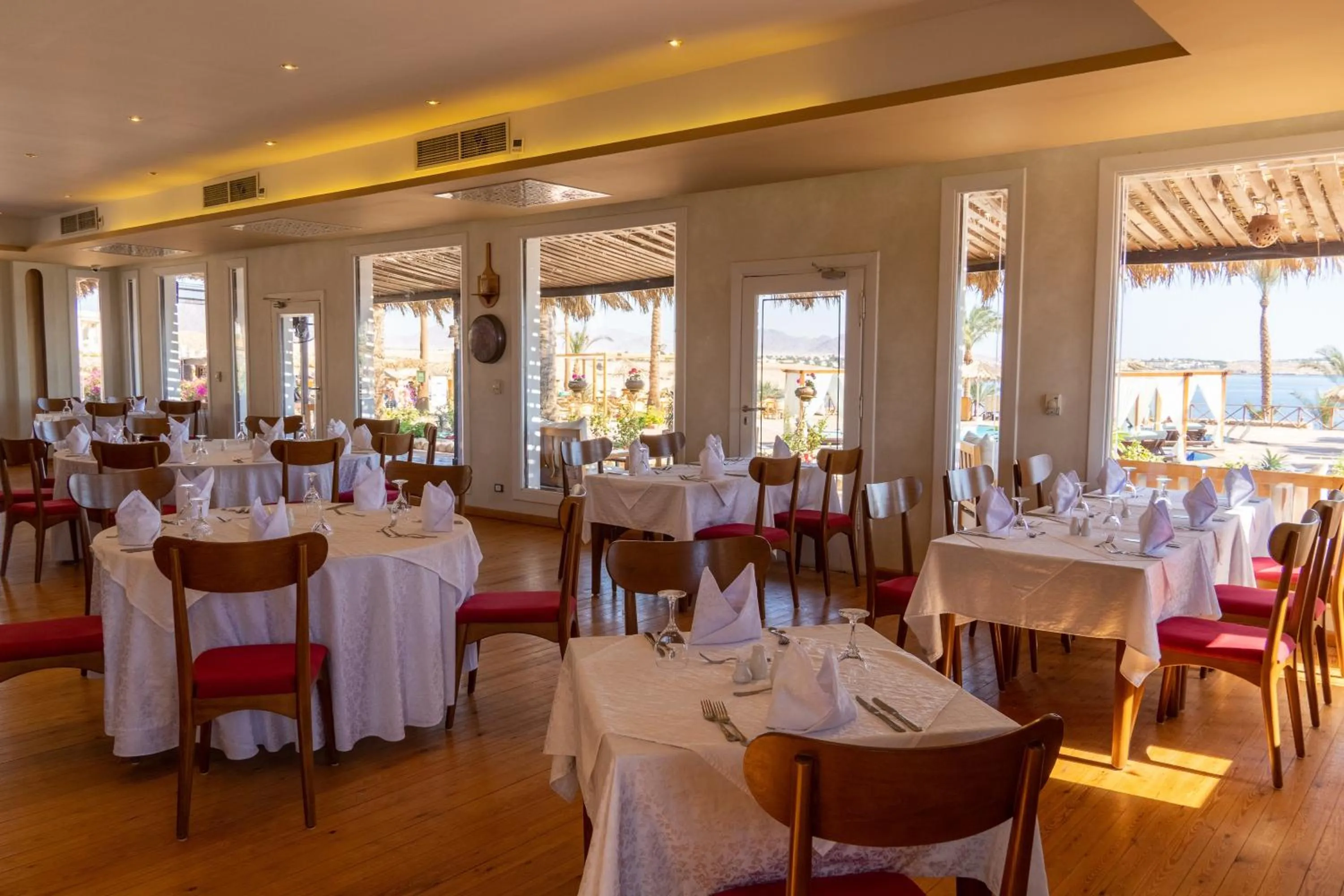 Restaurant/places to eat in Club Reef Resort & Spa