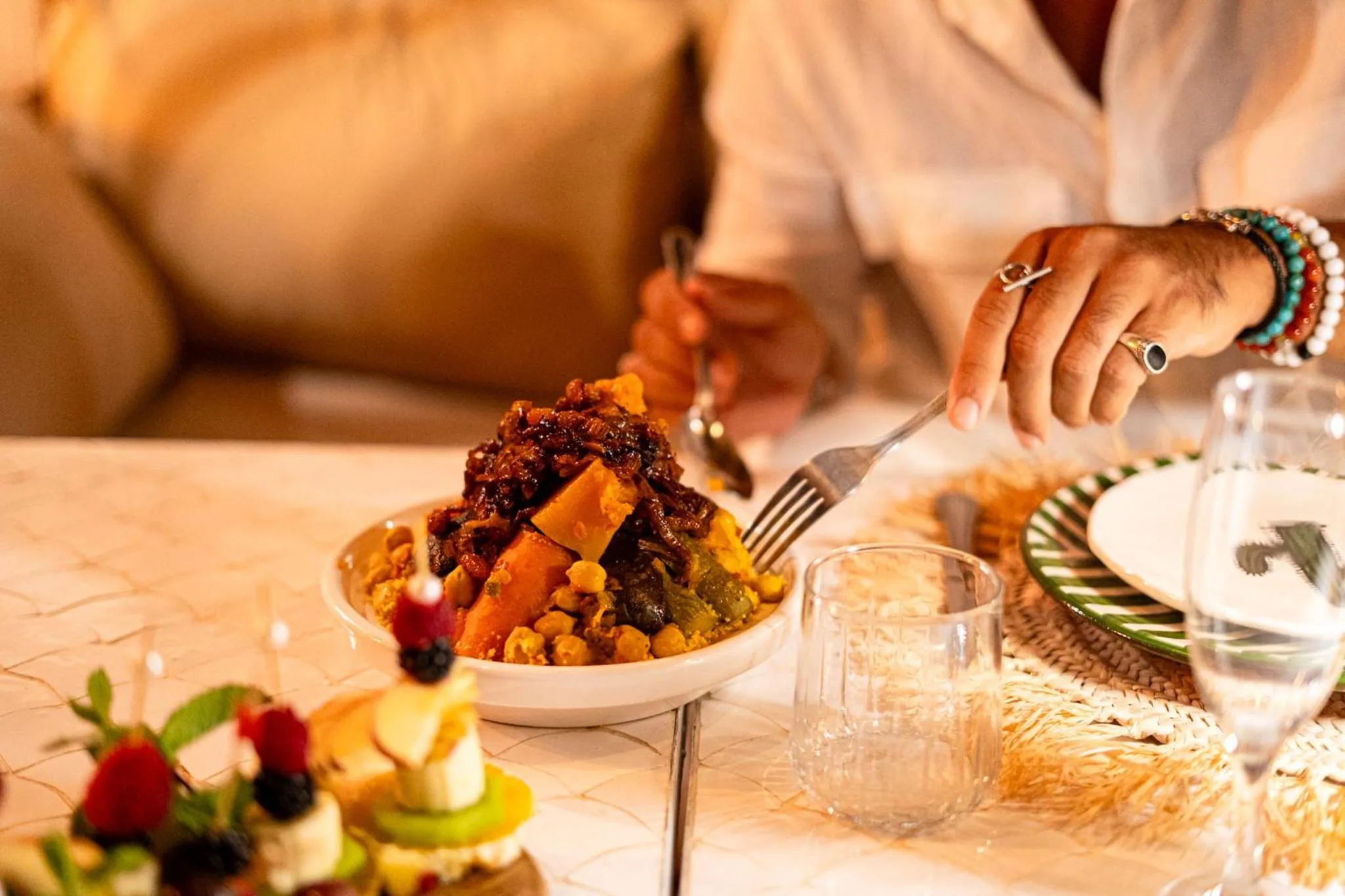 Restaurant/places to eat in Riad Les Orangers D'alilia