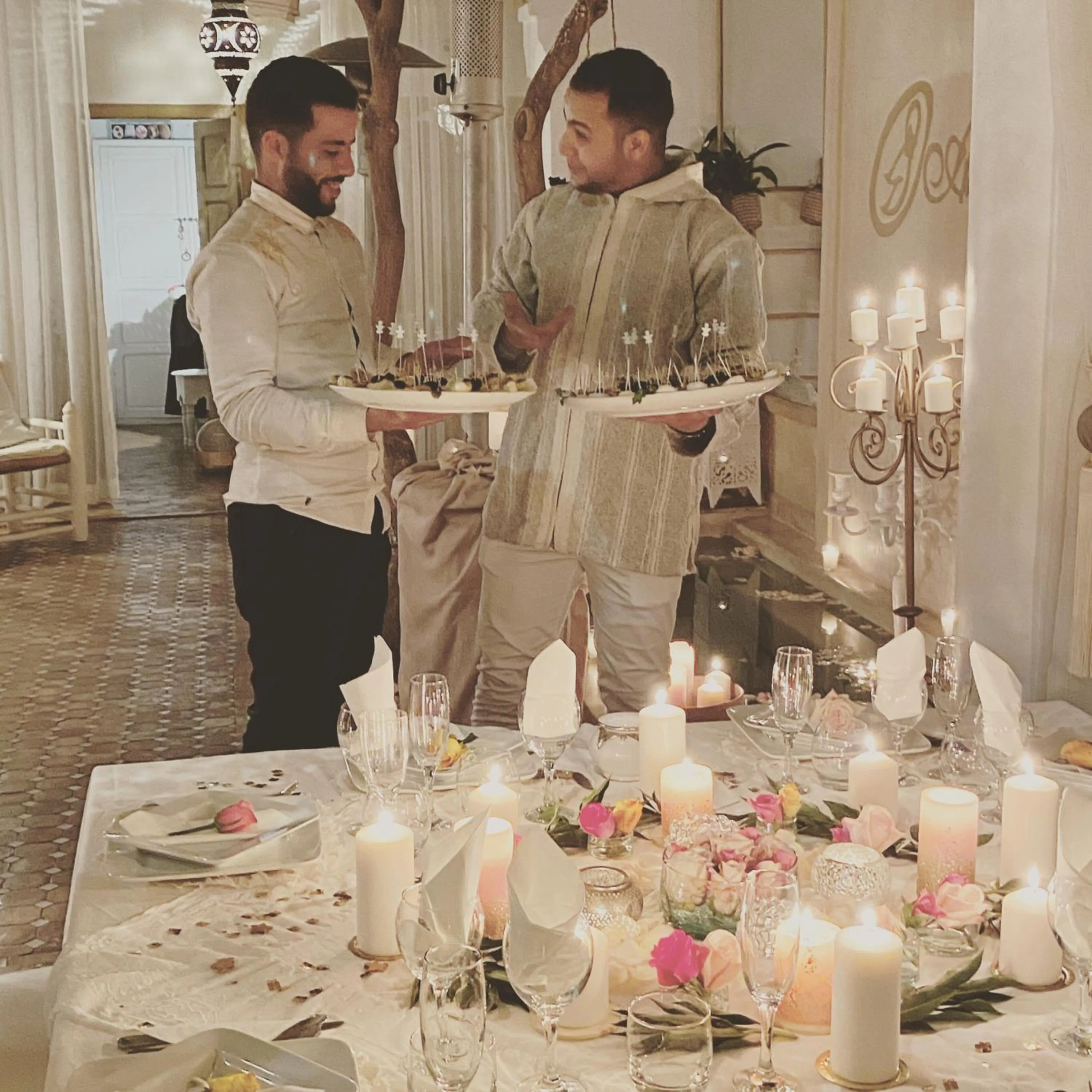 Restaurant/places to eat in Riad Les Orangers D'alilia