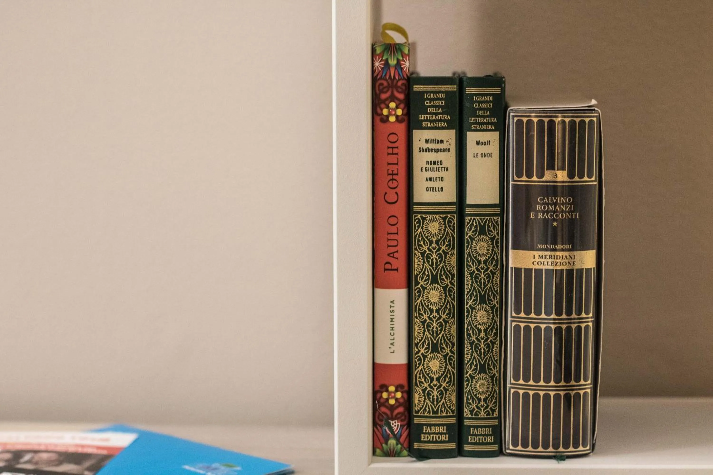 Decorative detail in Bagnasco 18 suite&terrace