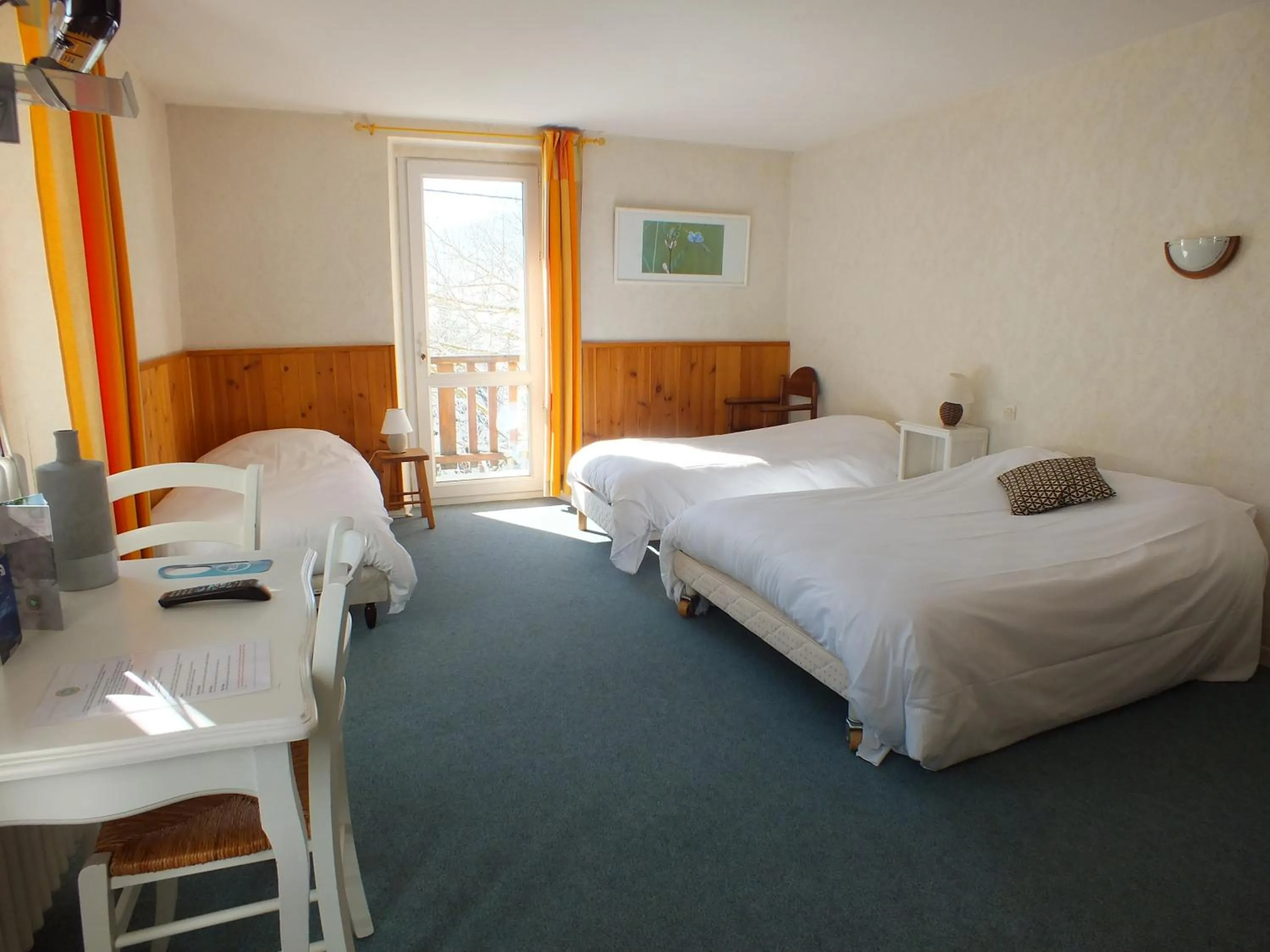 Bed in Hotel La Prairie