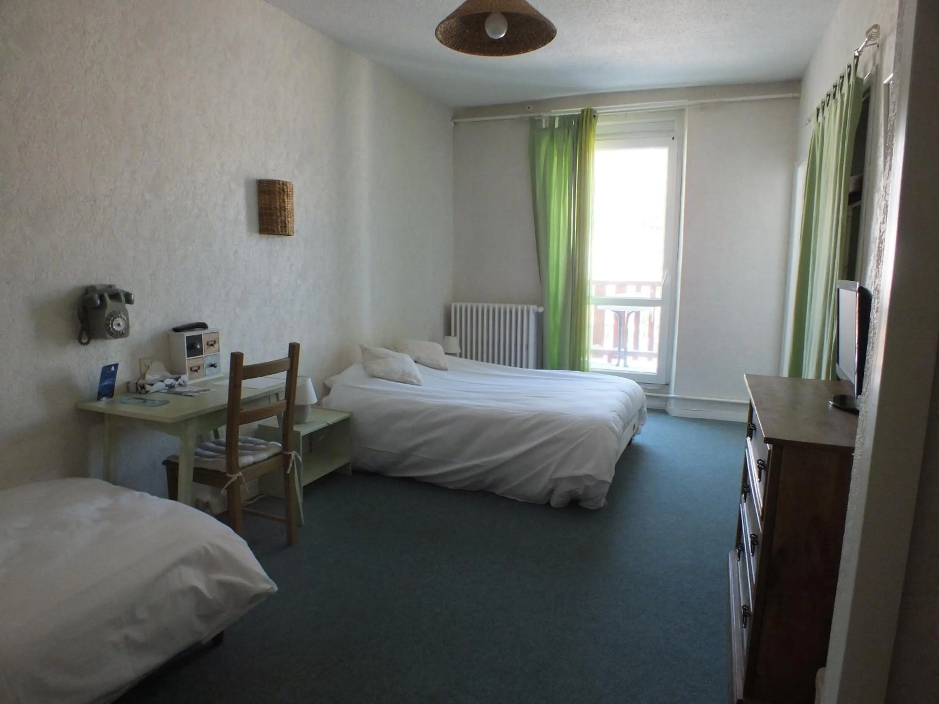 Bed in Hotel La Prairie