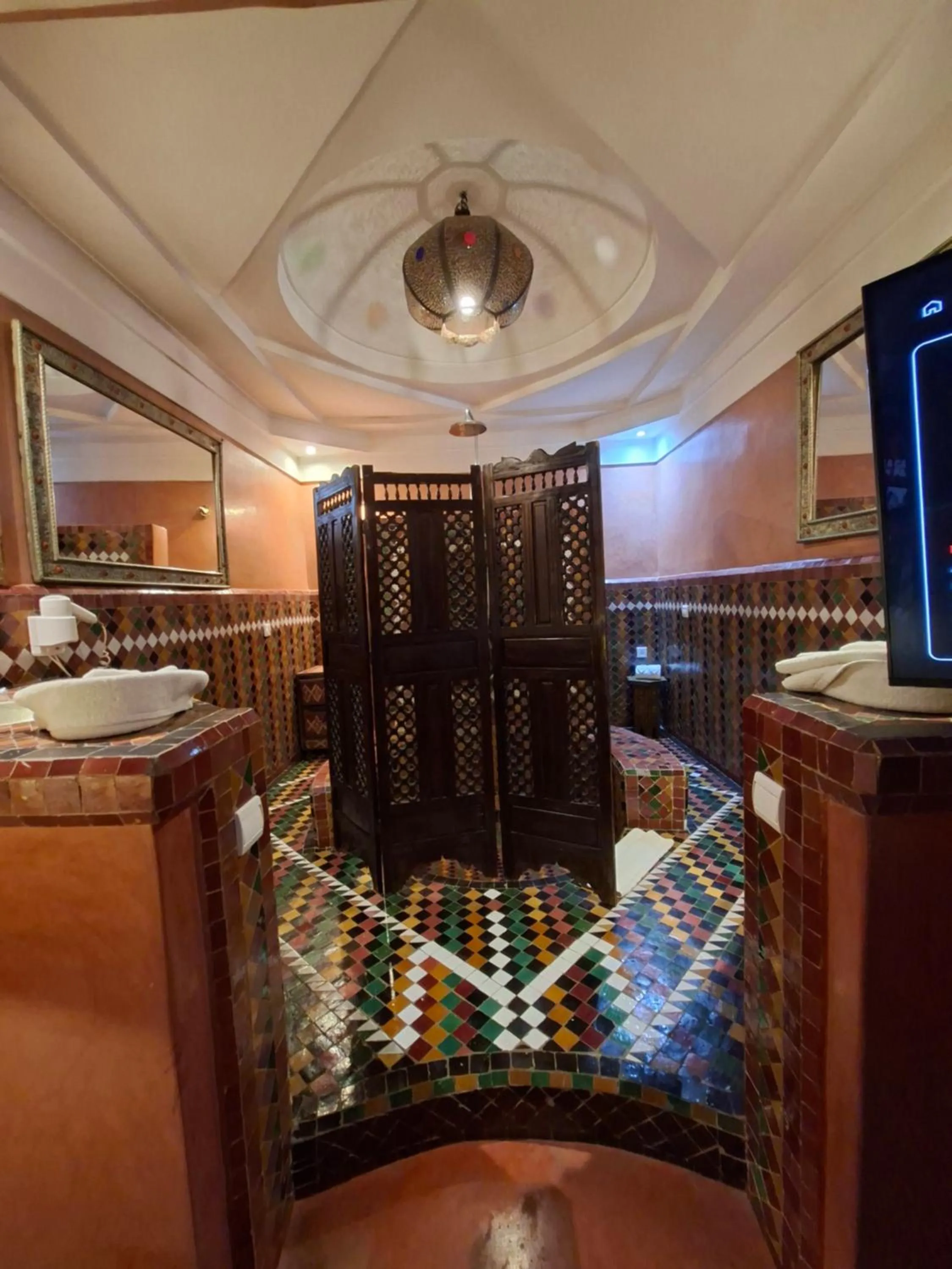 Bathroom in Riad Moullaoud