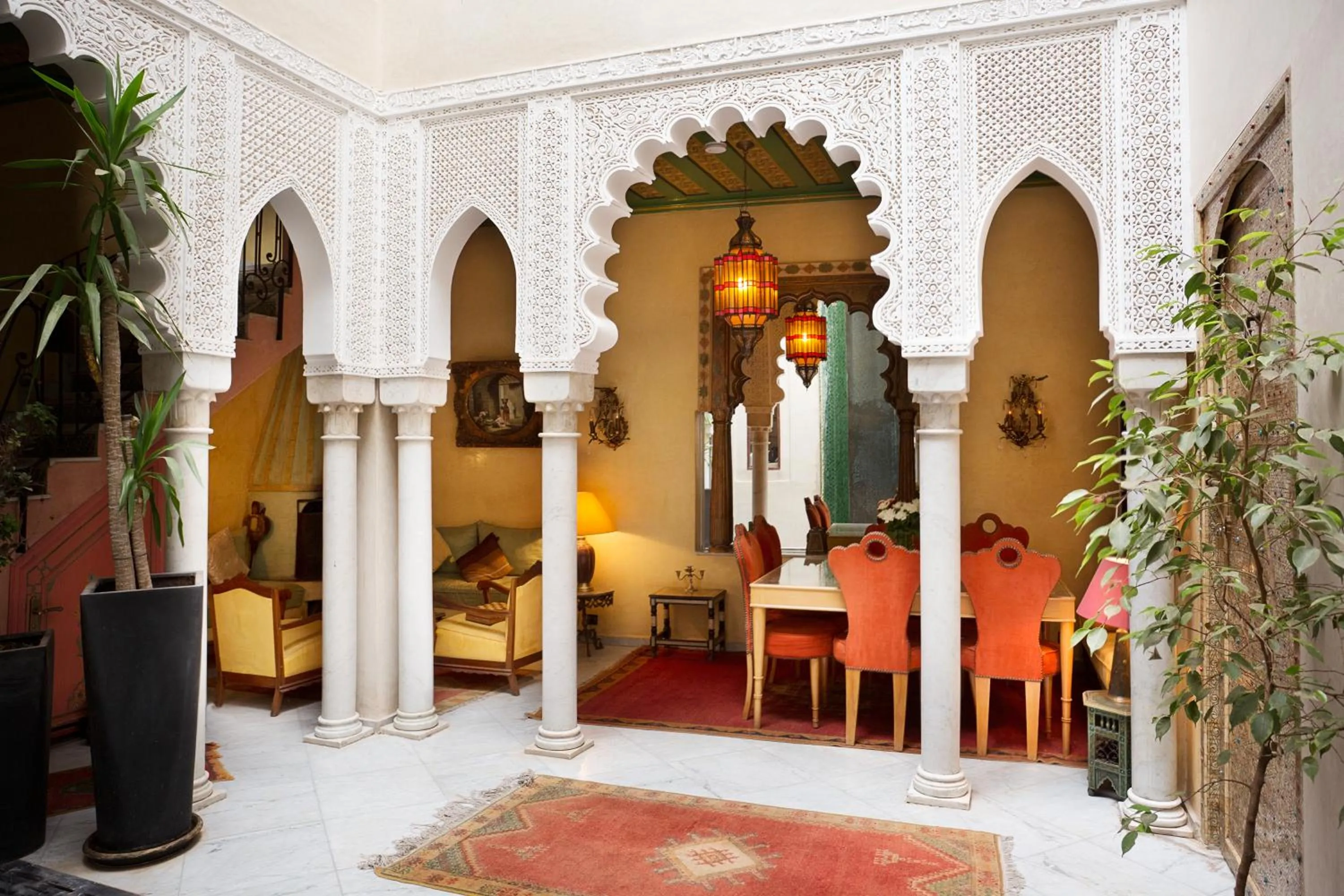 Dining area in Riad Moullaoud
