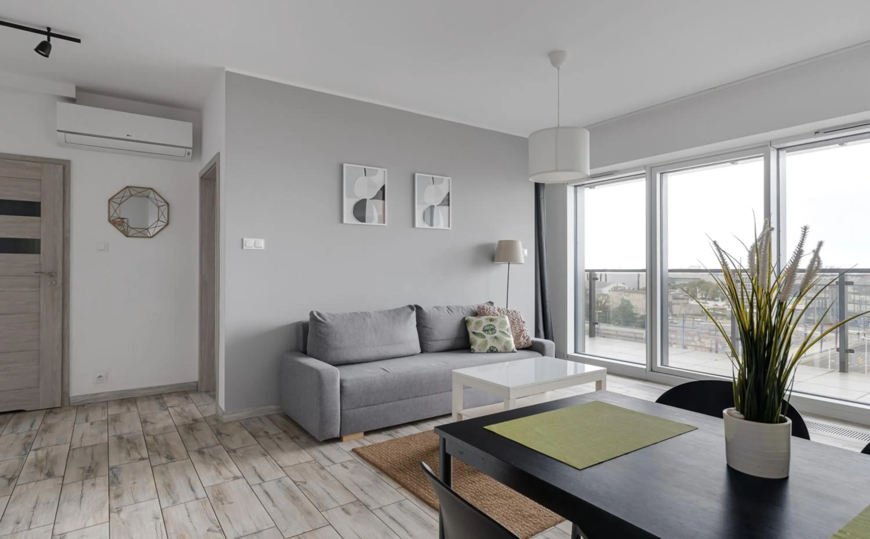 Poznań Apartments Towarowa