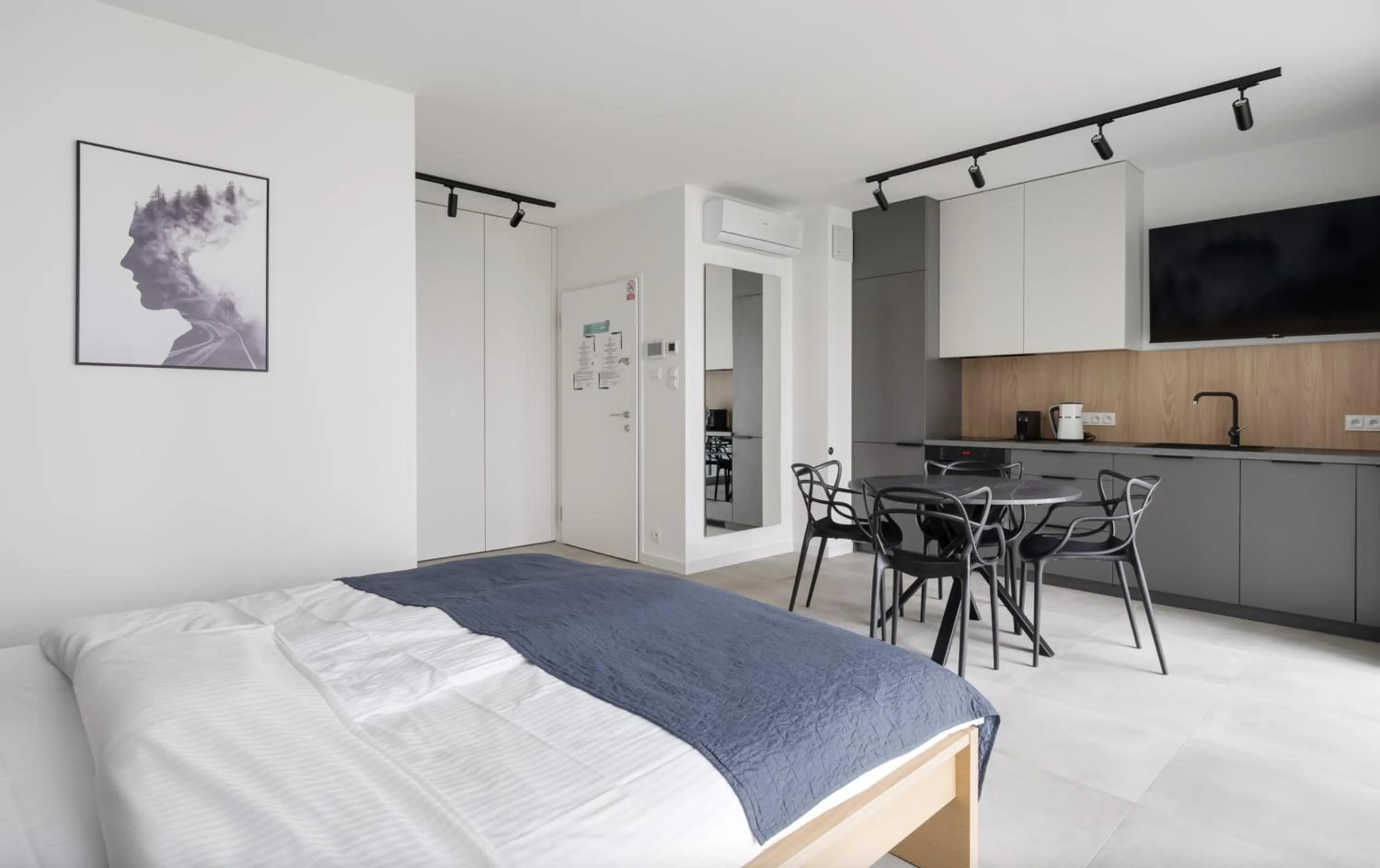 Bed in Poznań Apartments Towarowa