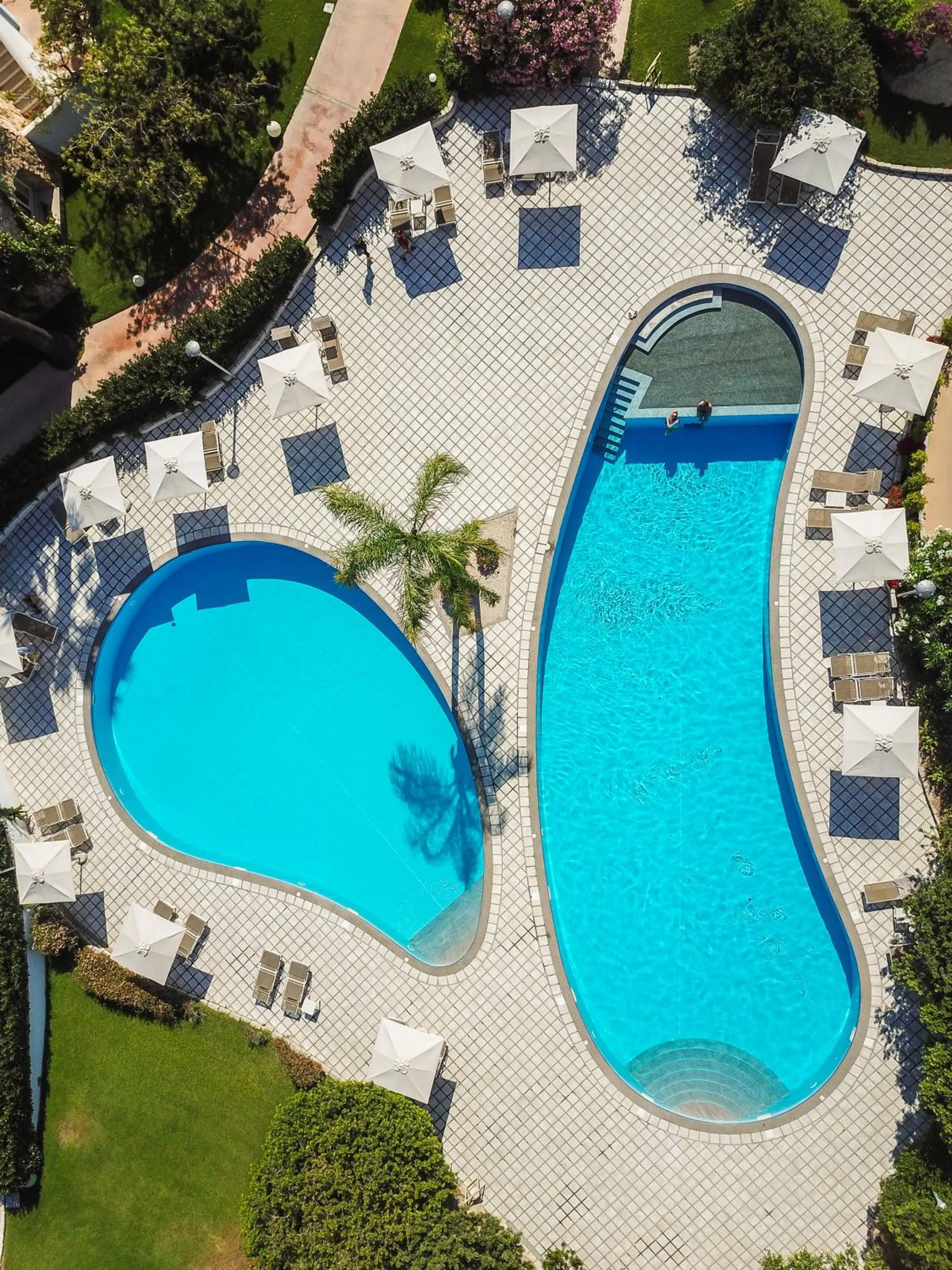 Swimming pool in Corte Bianca - Adults Only & SPA - Bovis Hotels