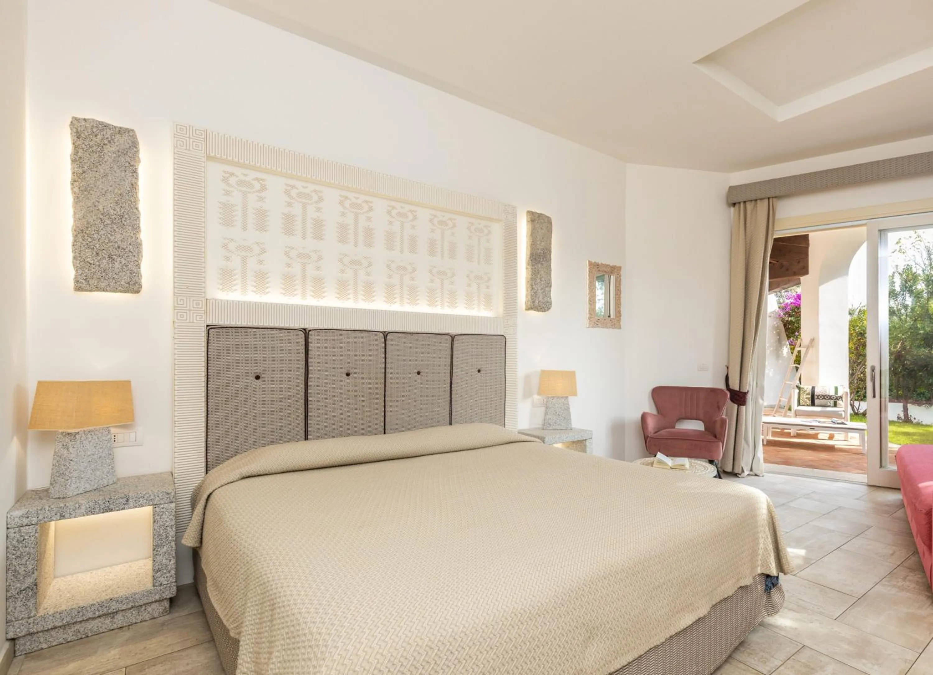Bedroom, Bed in Corte Bianca - Adults Only & SPA - Bovis Hotels