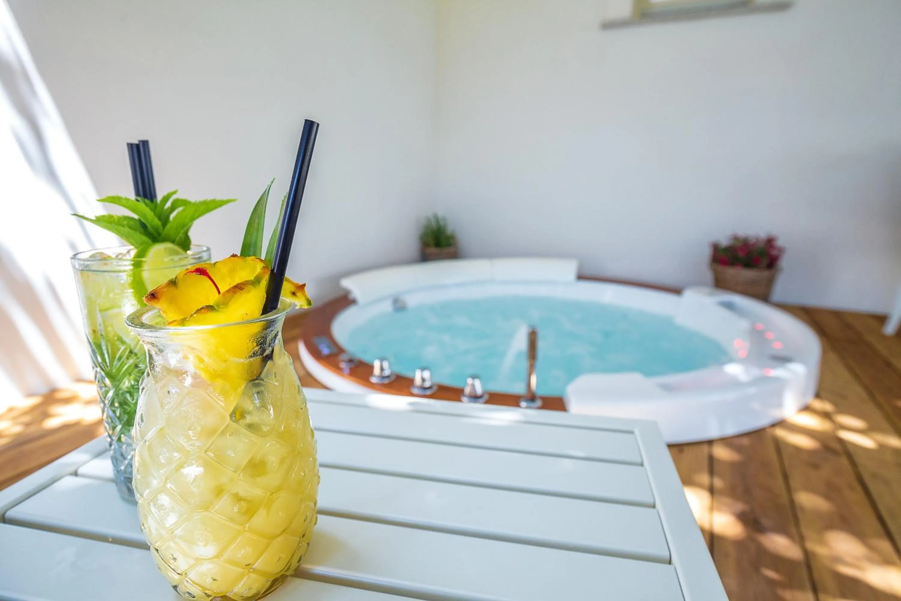 Hot Tub in Corte Bianca - Adults Only & SPA - Bovis Hotels