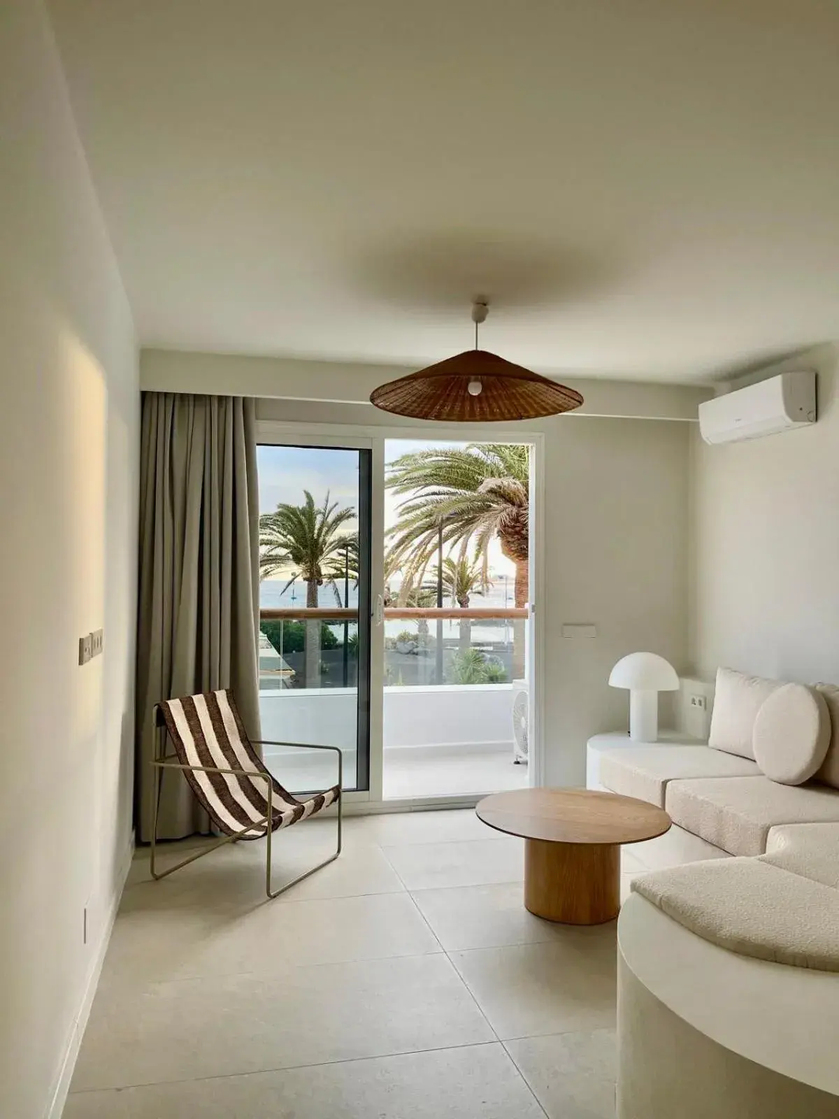 Superior Double or Twin Room in Neptuno Suites - Adults Only Superior Double or Twin Room in Neptuno Suites - Adults Only
