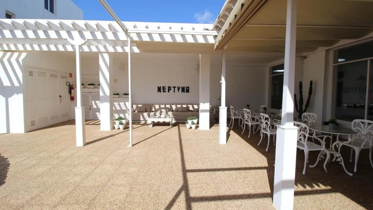 Property building in Neptuno Suites - Adults Only