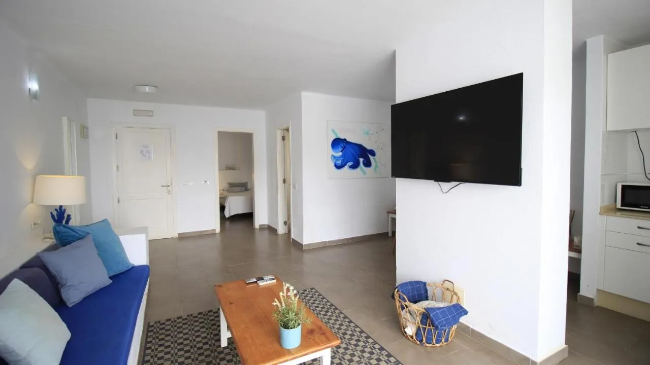 TV and multimedia in Neptuno Suites - Adults Only