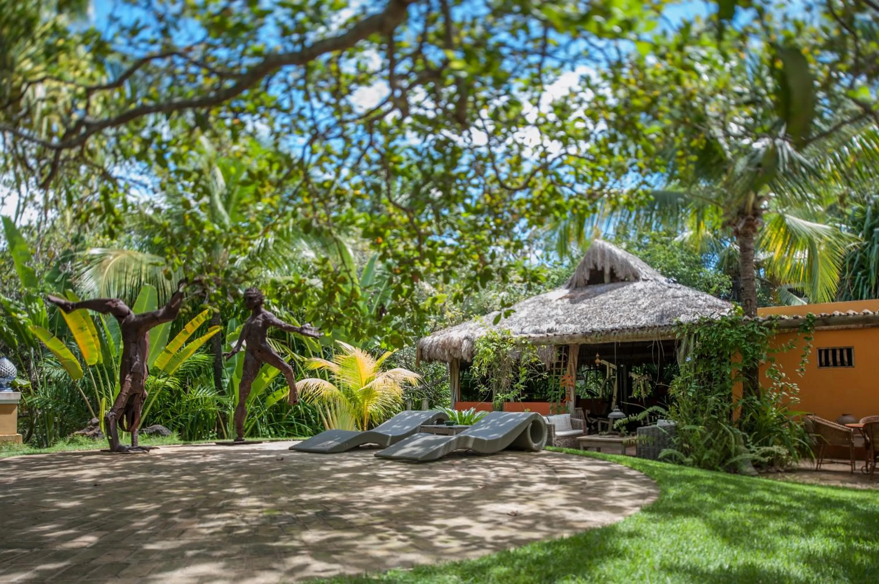Seating area in Toca da Coruja
