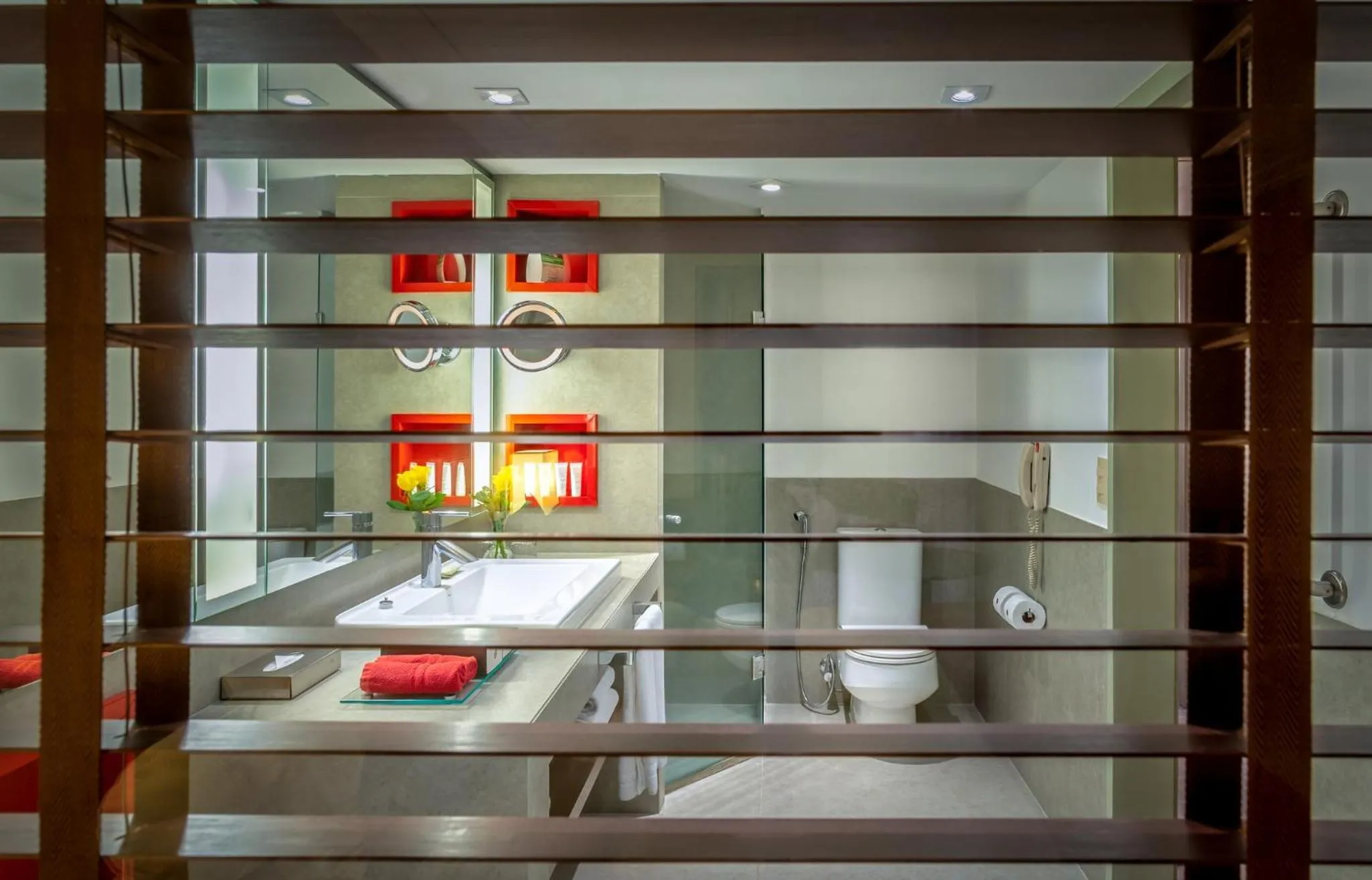 Bathroom in InterContinental São Paulo by IHG