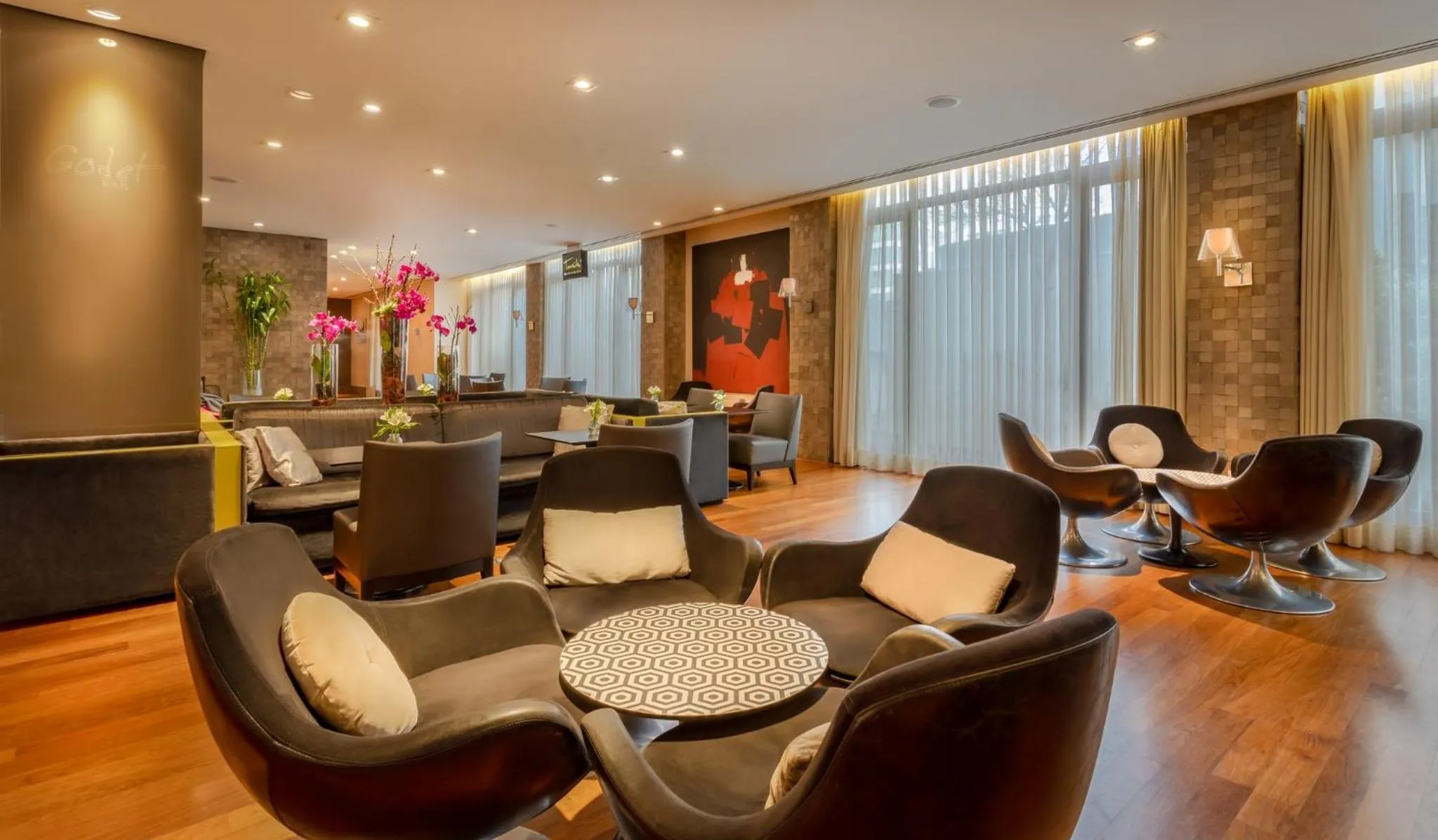 Lounge or bar in InterContinental São Paulo by IHG