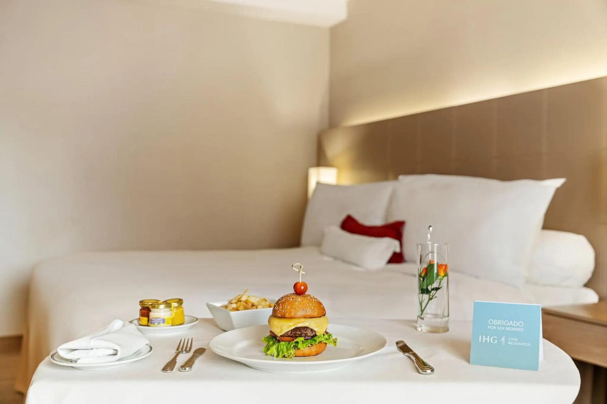 Photo of the whole room, Bed in InterContinental São Paulo by IHG