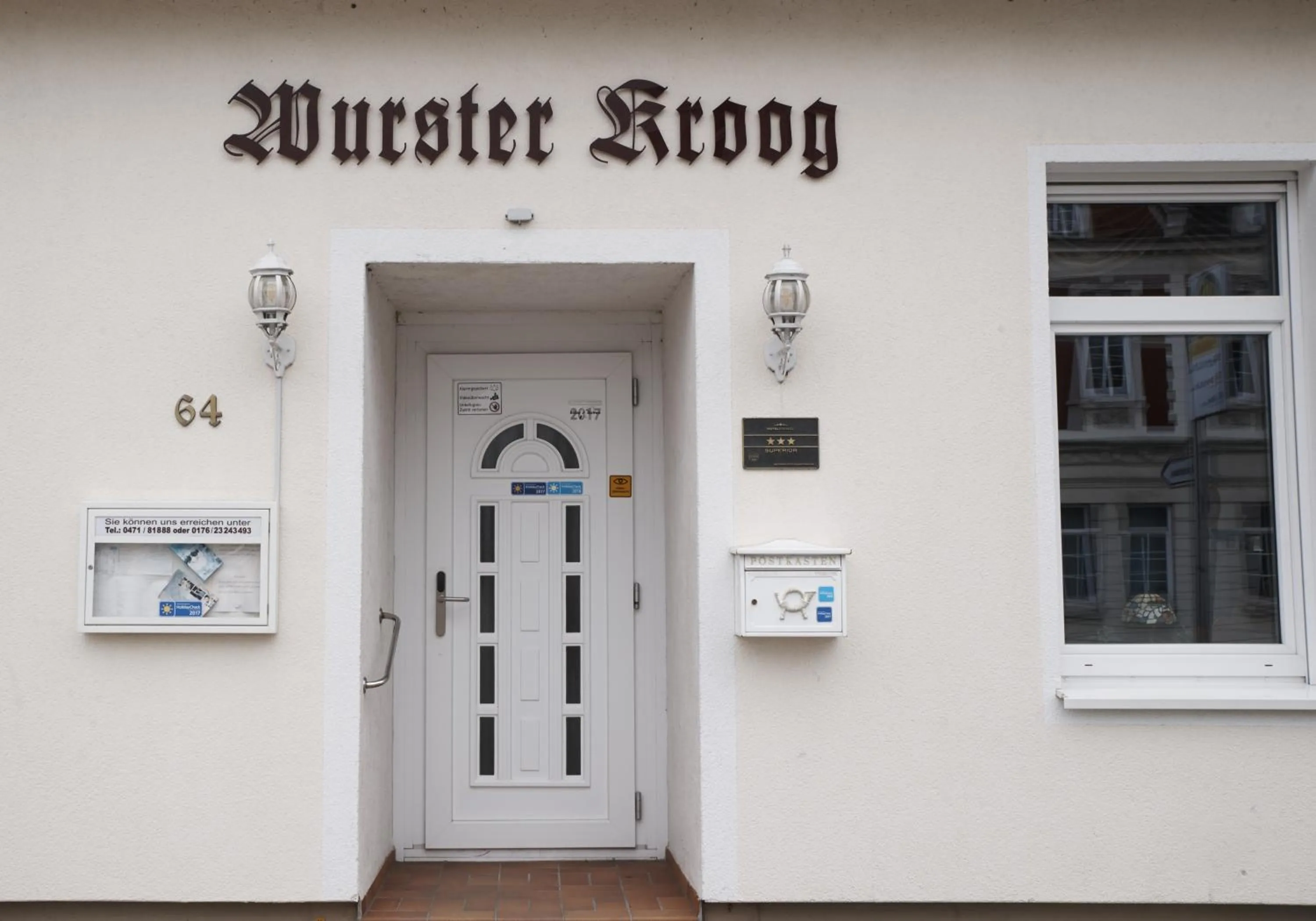 Facade/entrance in Hotel Wurster Kroog
