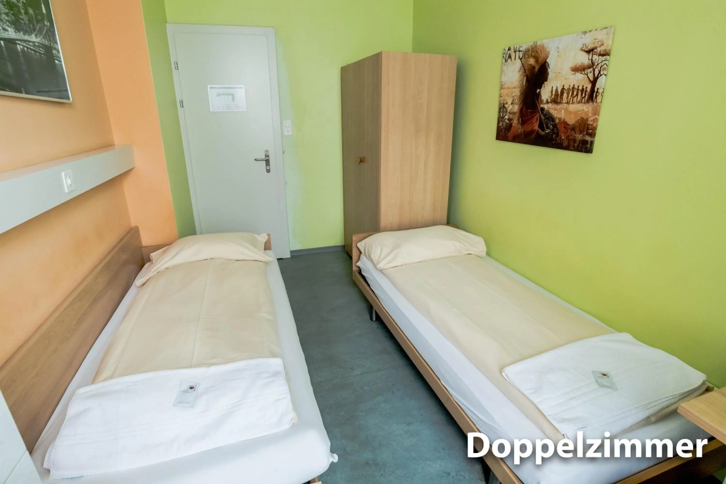 Bed in Hotel & Backpackers Zak Schaffhausen