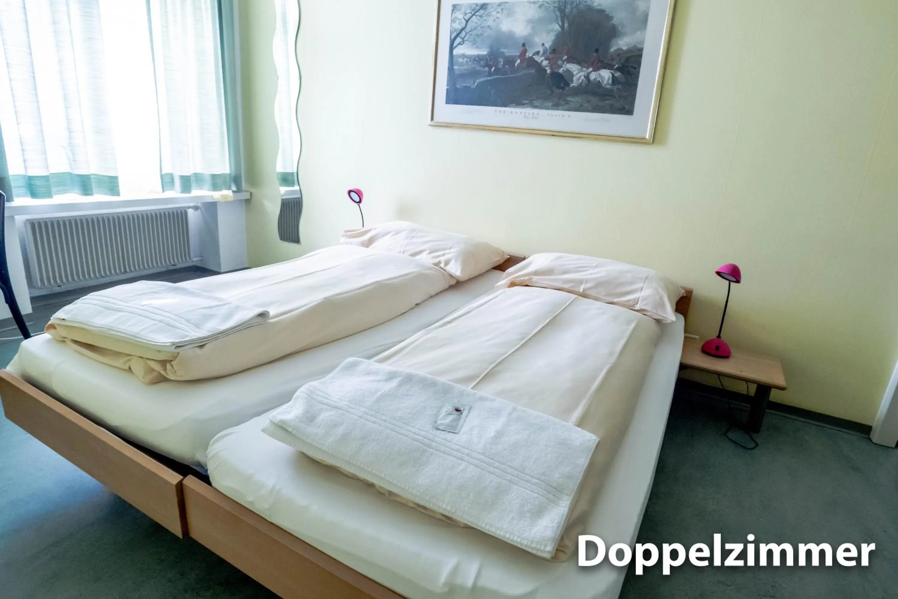 Bed in Hotel & Backpackers Zak Schaffhausen