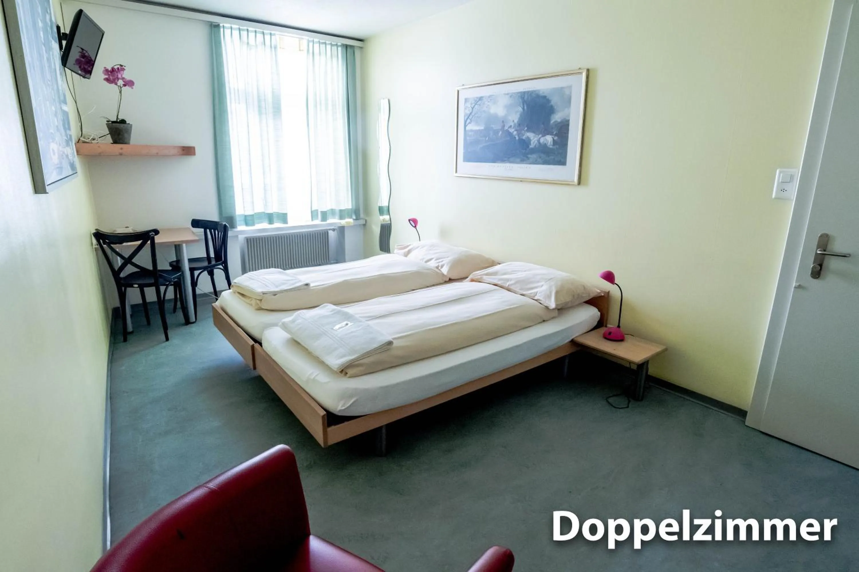 Bed in Hotel & Backpackers Zak Schaffhausen