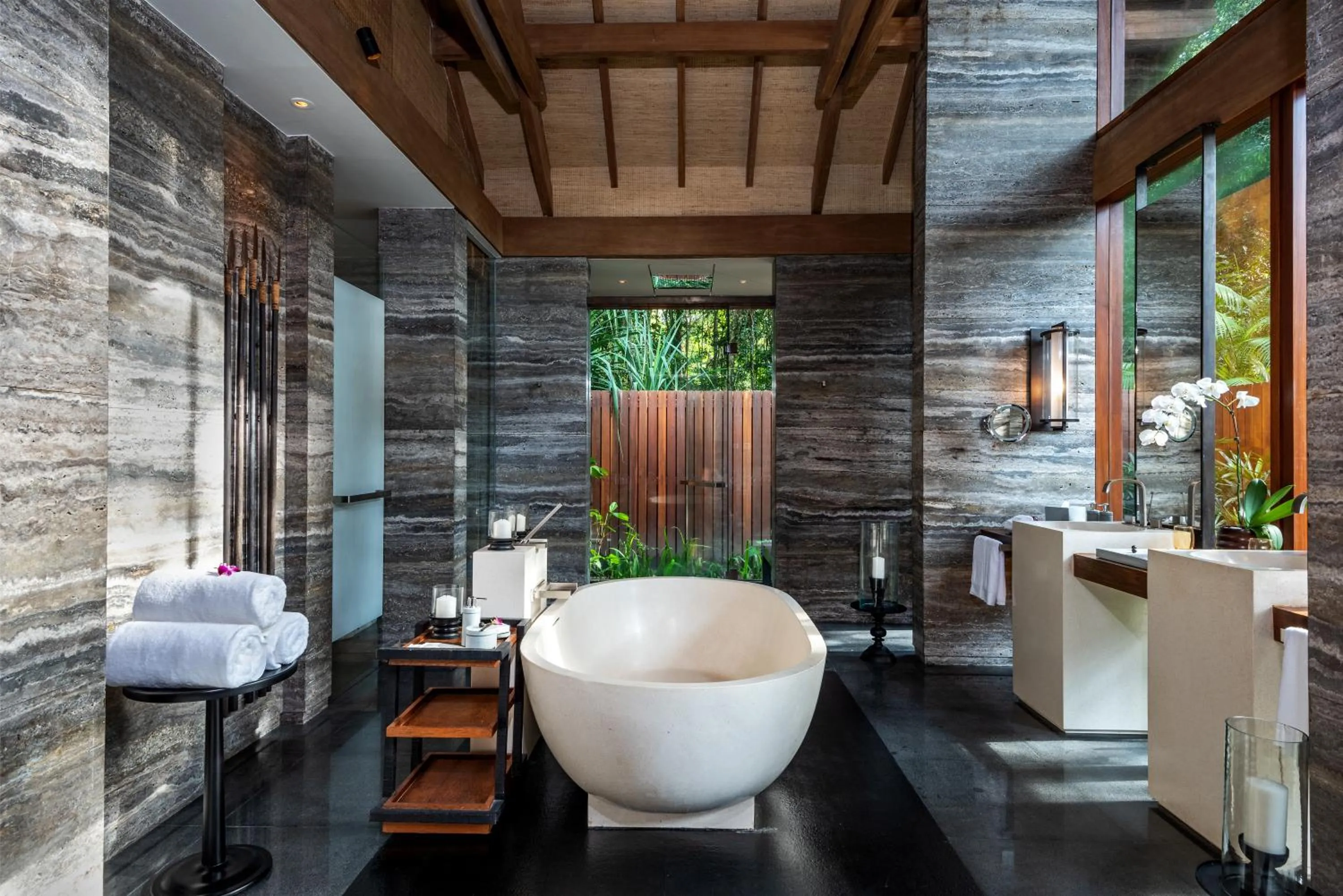 Shower in The Datai Langkawi