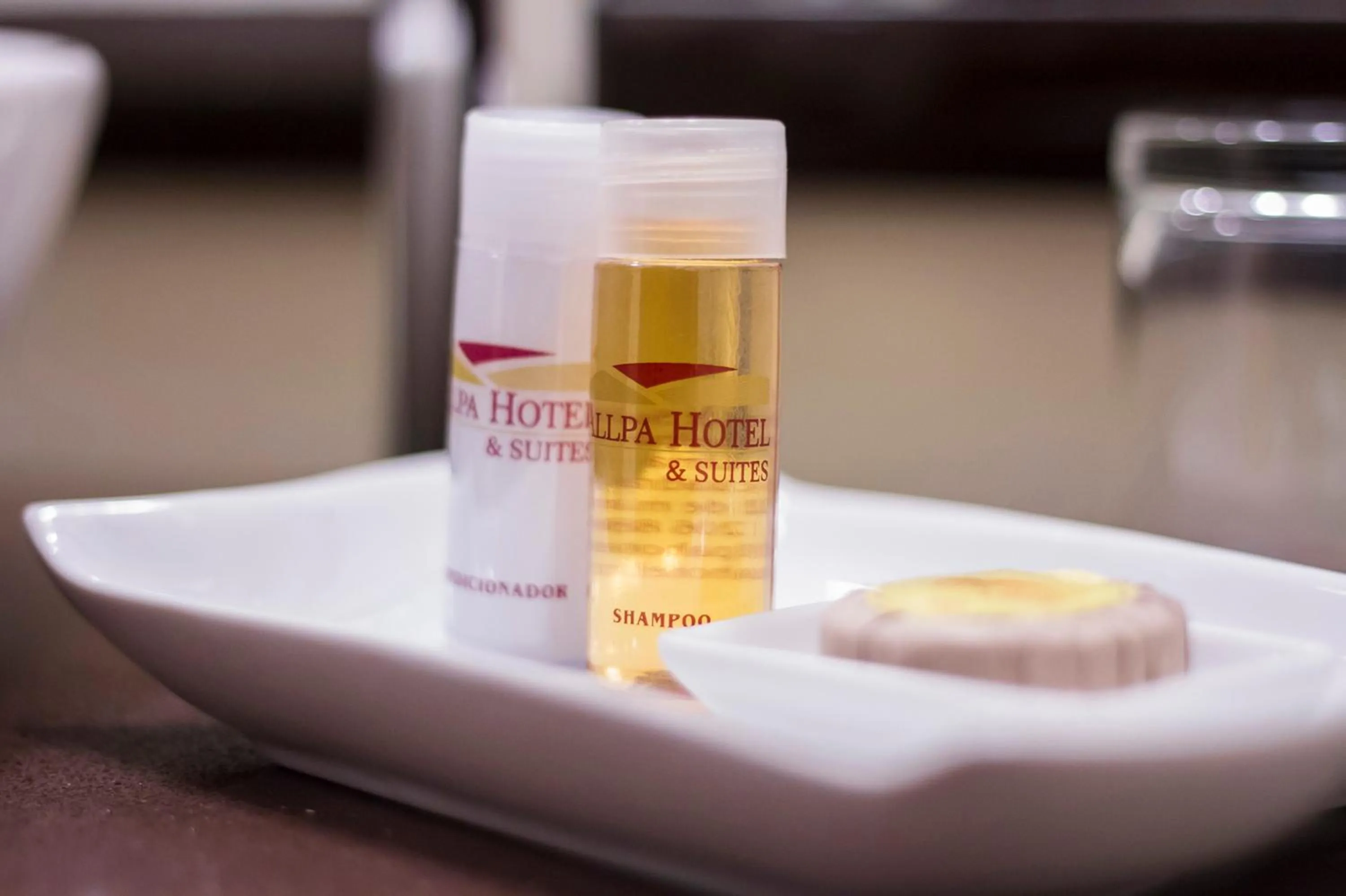 Bathroom in Allpa Hotel & Suites