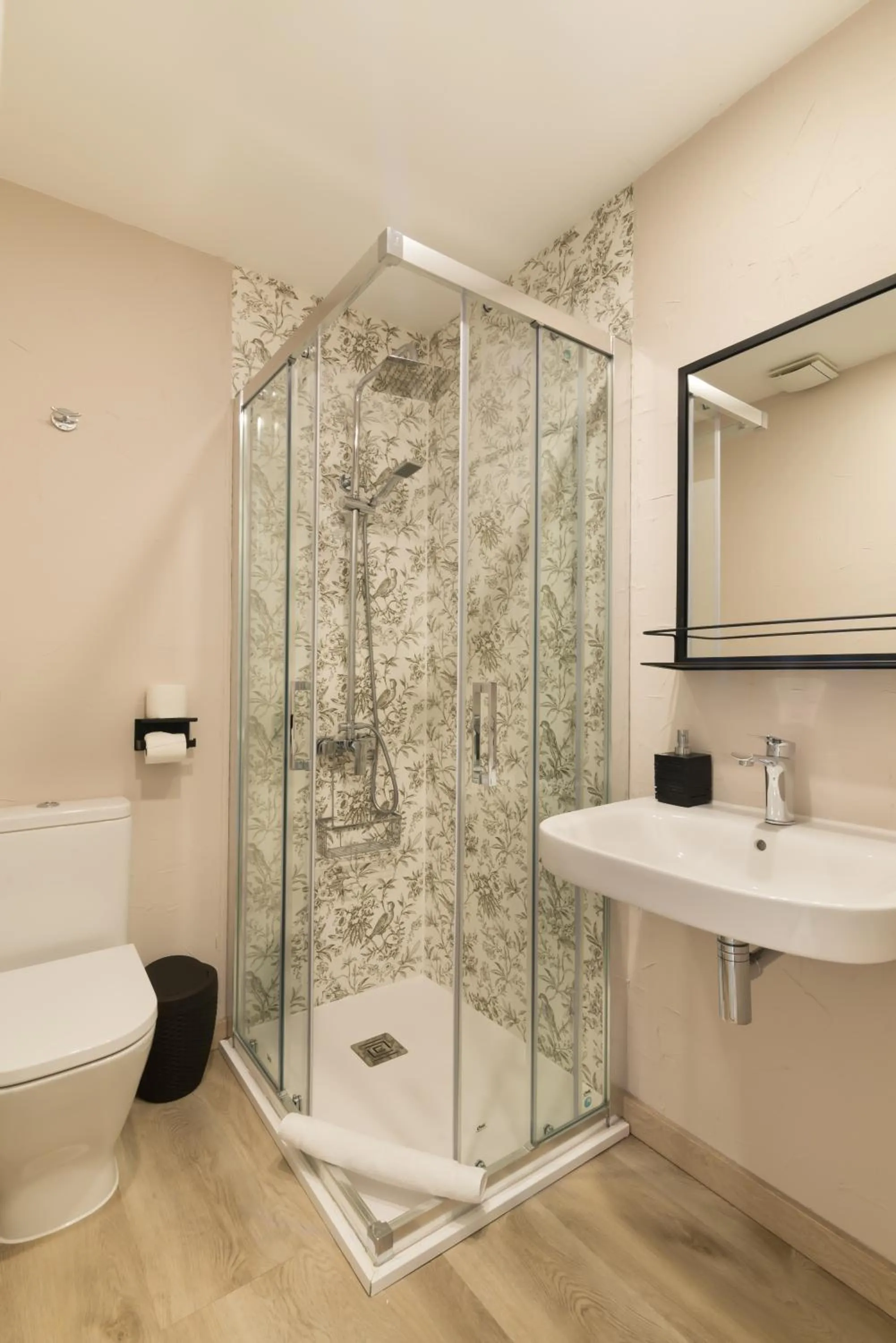 Bathroom in Hostal Art Madrid