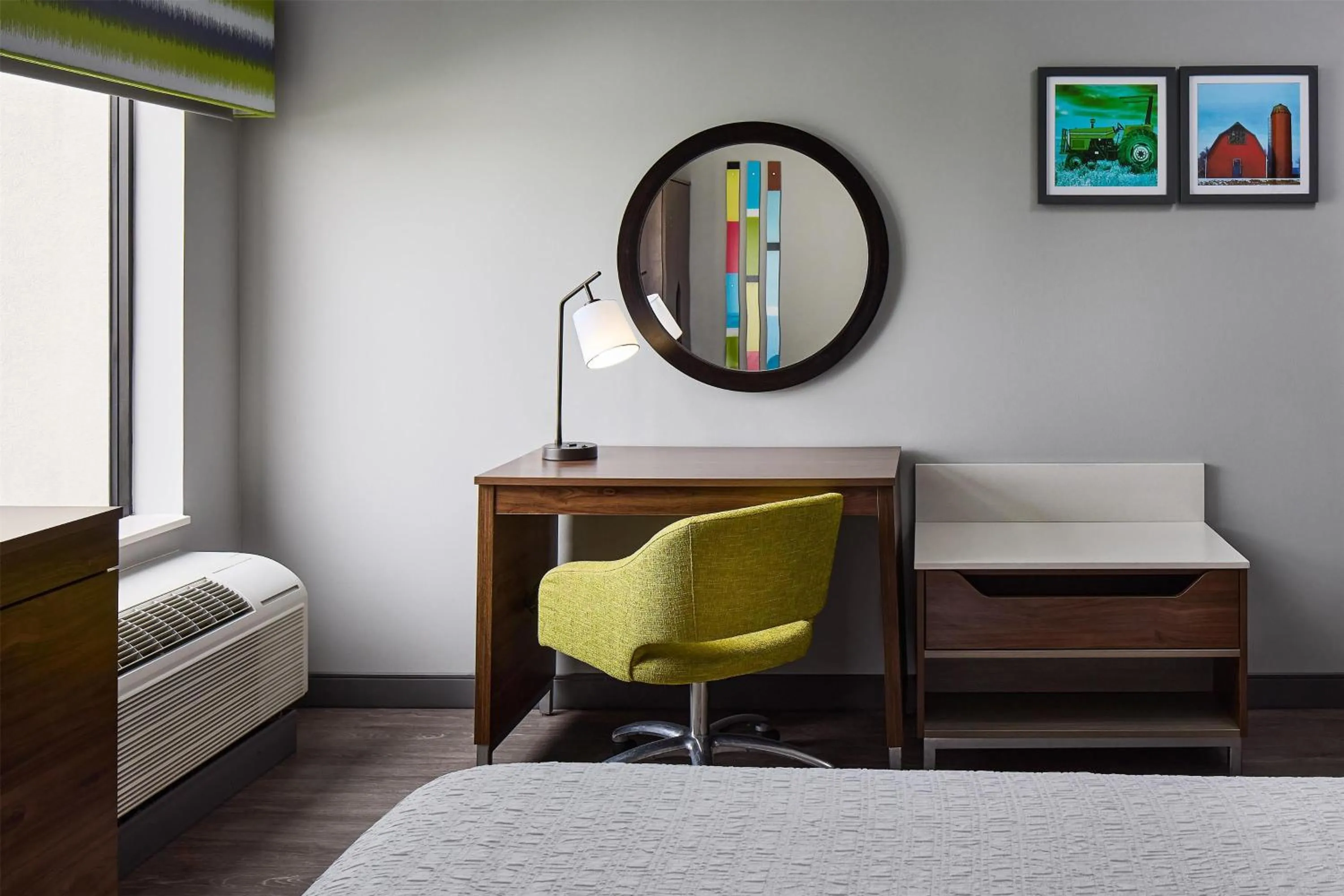 Bedroom, Bed in Hampton Inn Colby