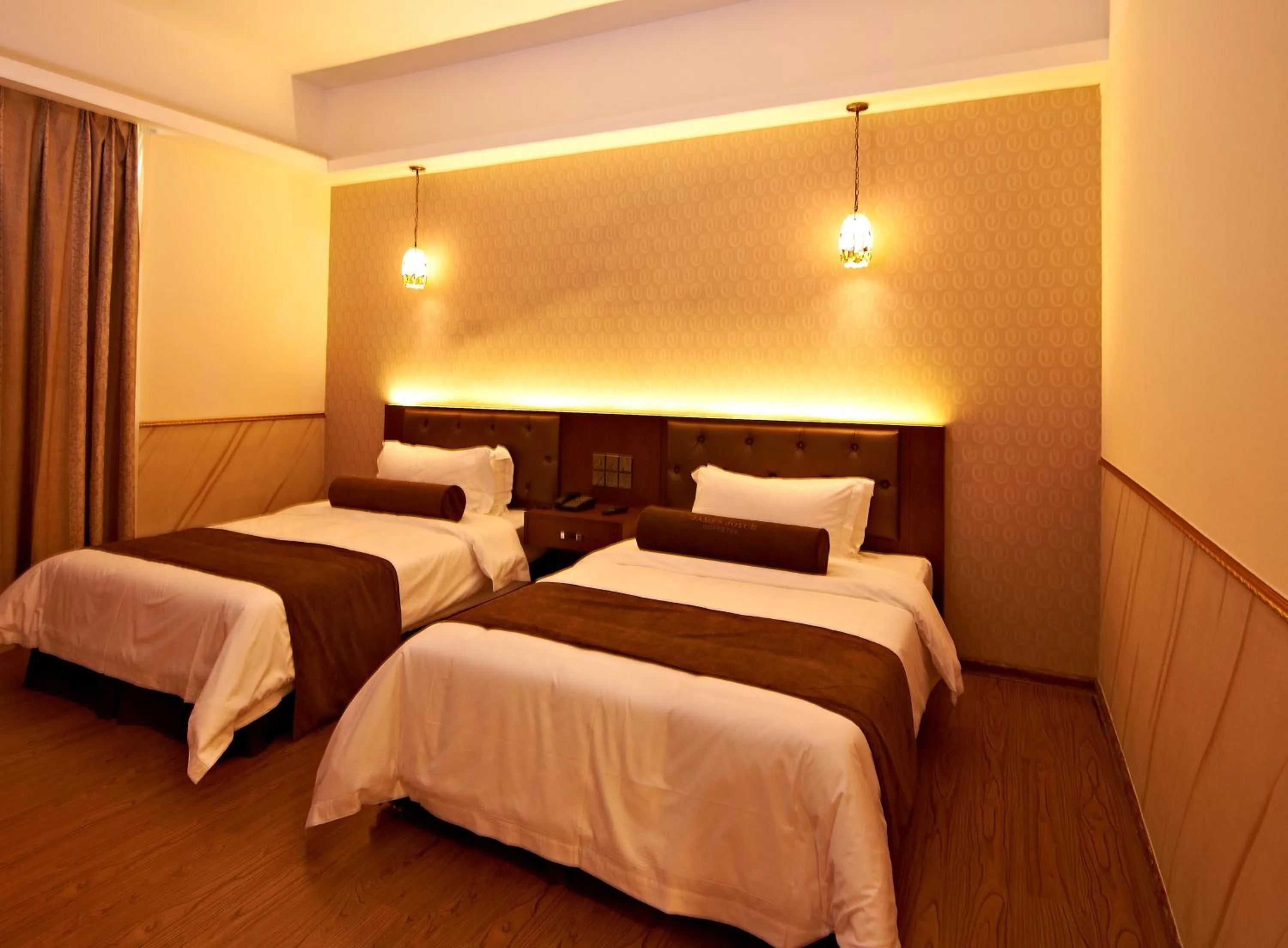 Bed in James Joyce Beijing Songjiazhuang Metro Station