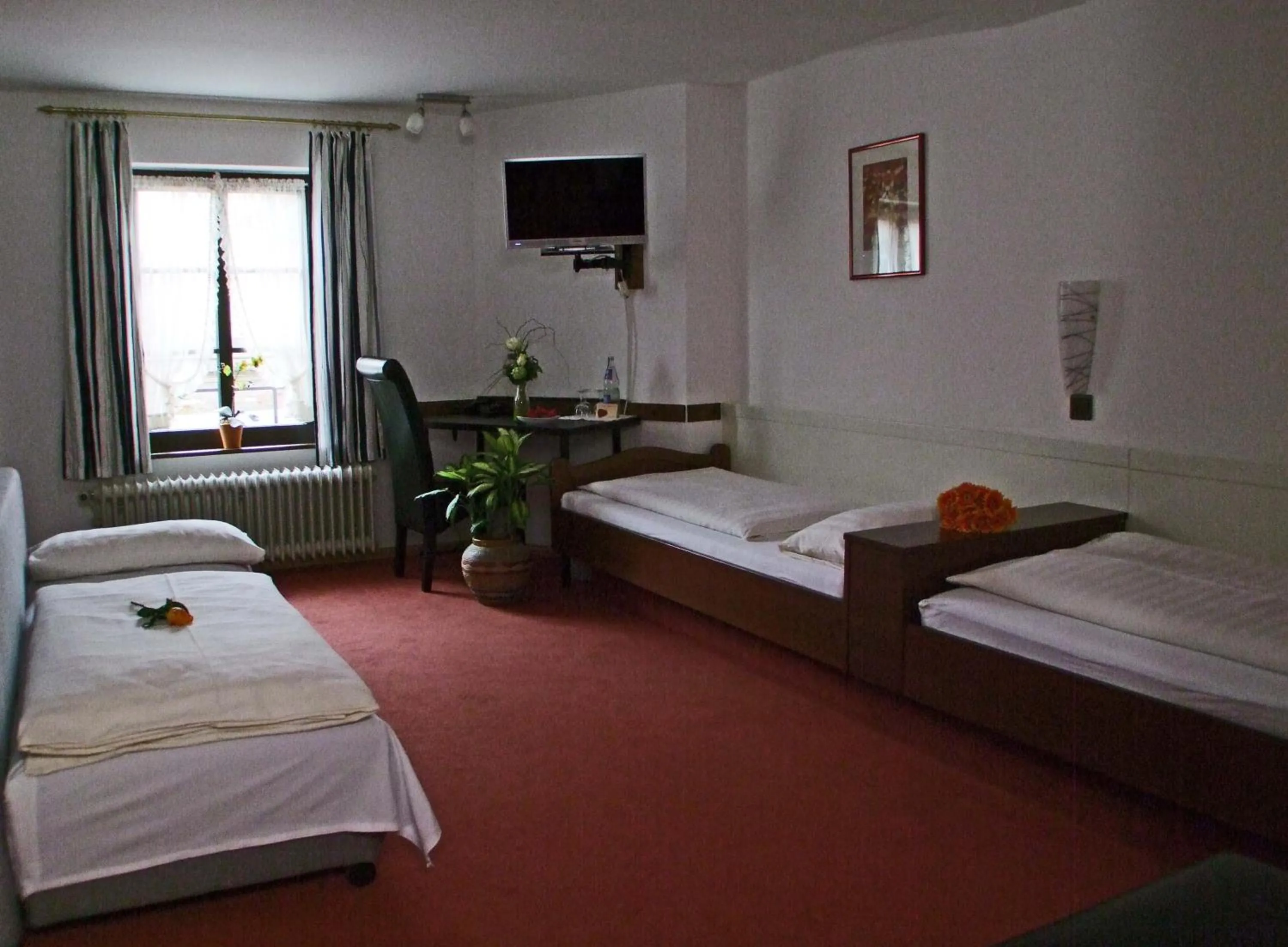 Photo of the whole room in Hotel Beller