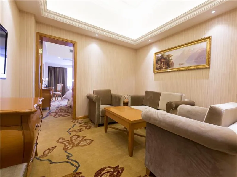 Vienna Hotel Yulin Jincheng Zhenlin