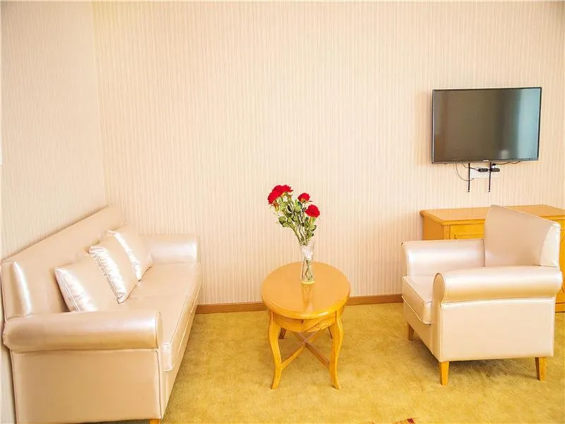 Vienna 3 Best Hotel Chongqing Tongliang Qianneng Building