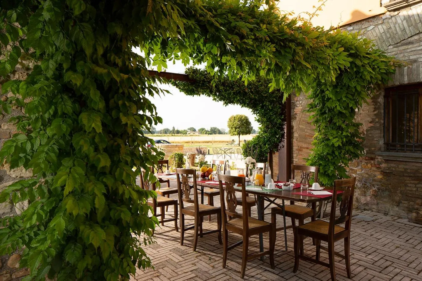 Patio in Giotto Country House & Spa