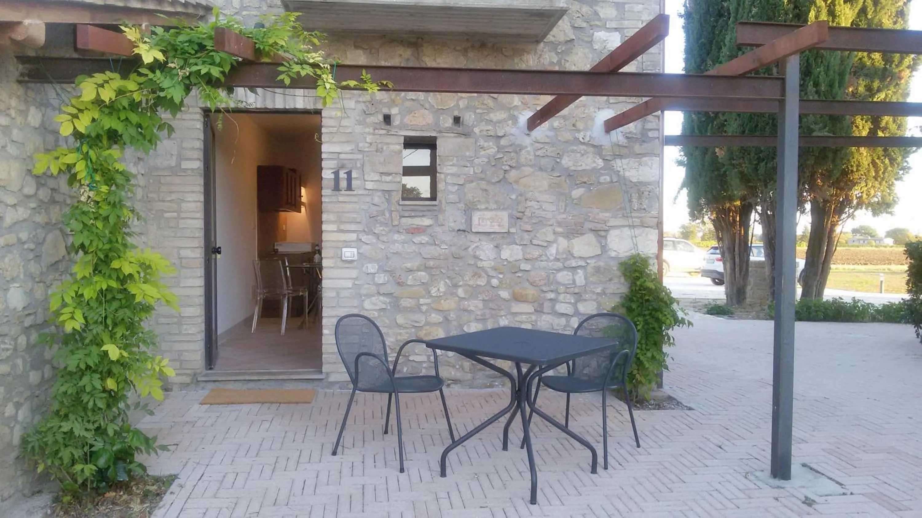 Patio in Giotto Country House & Spa