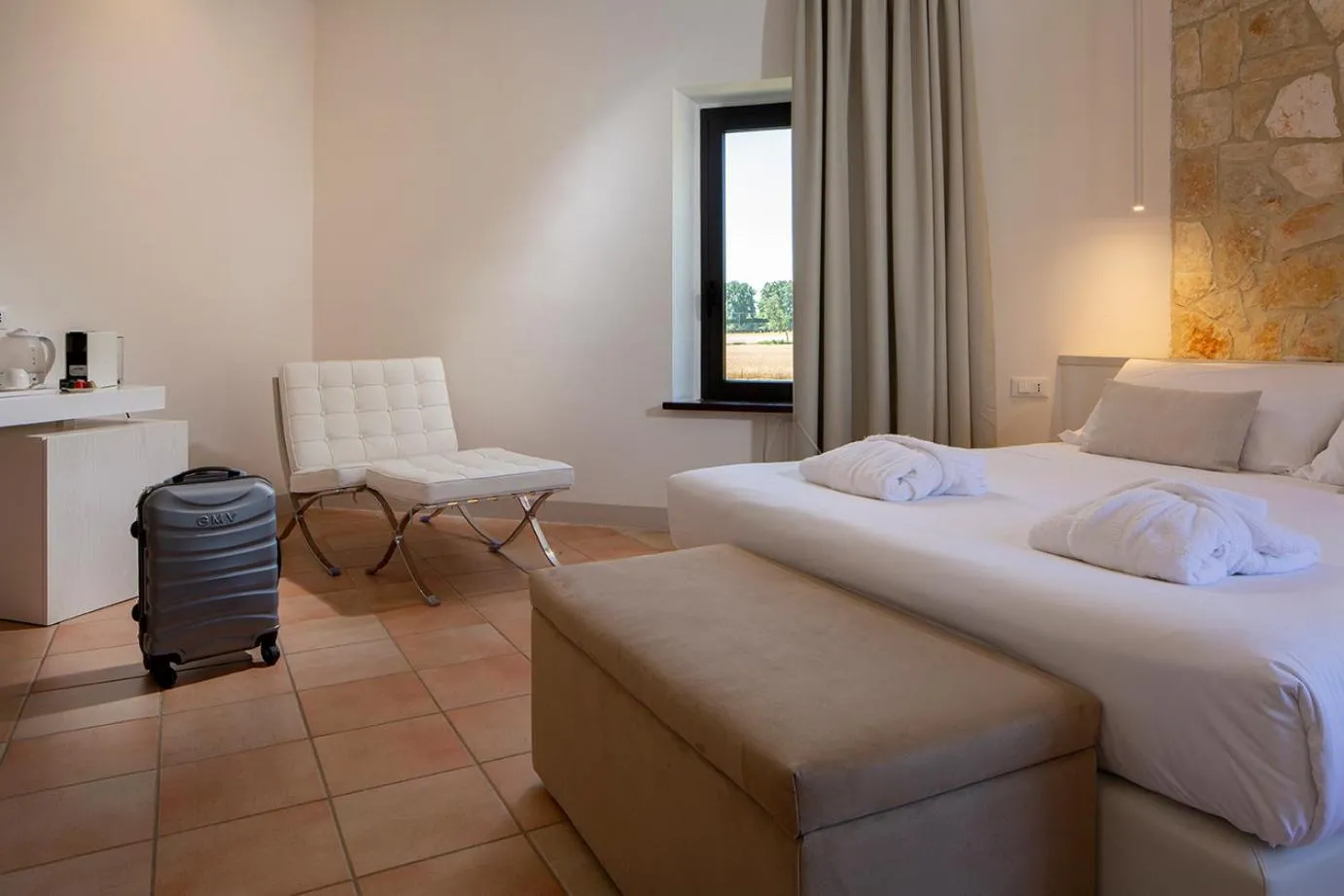 Photo of the whole room, Bed in Giotto Country House & Spa