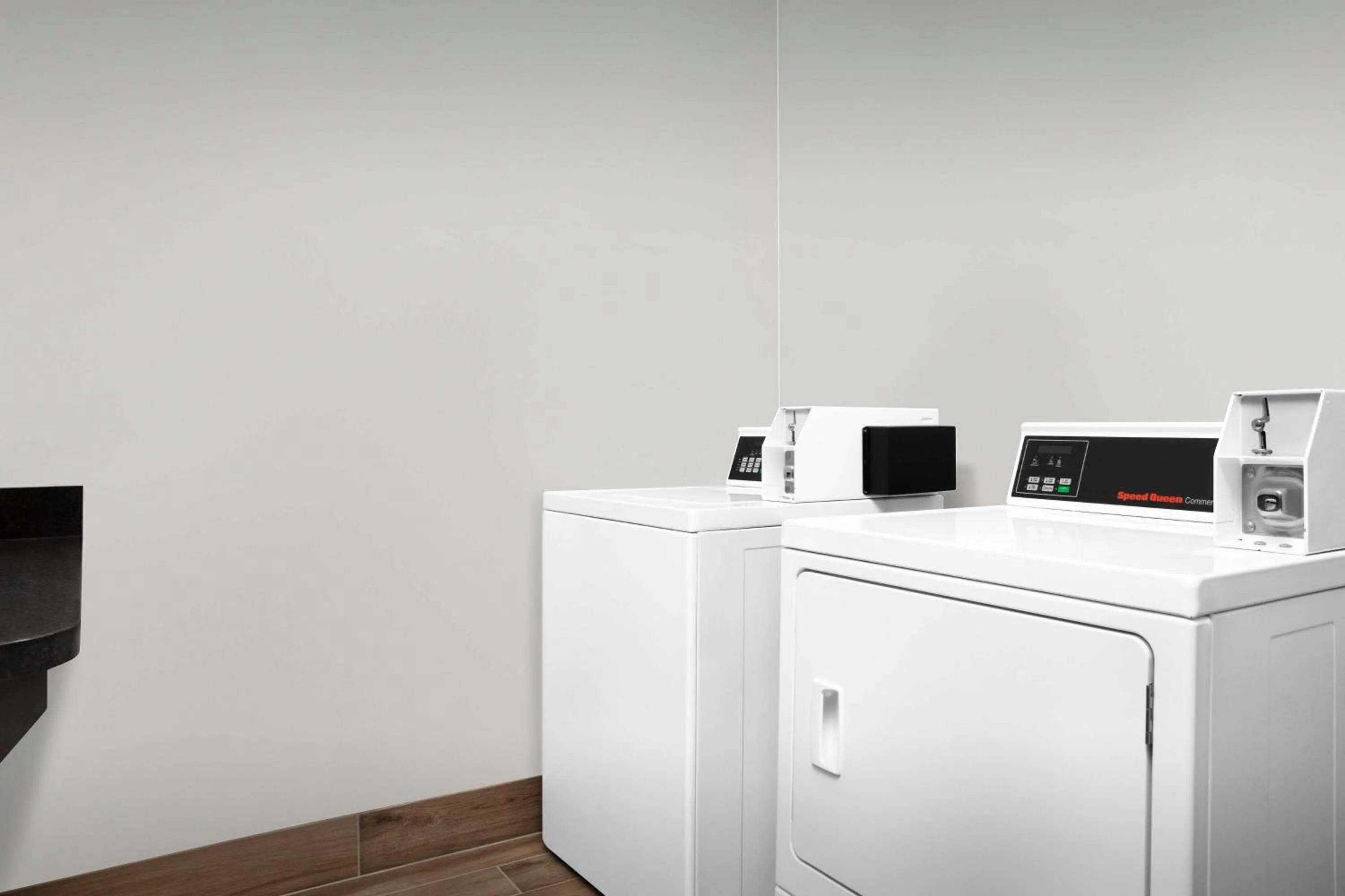 Property building in Hampton Inn Dandridge