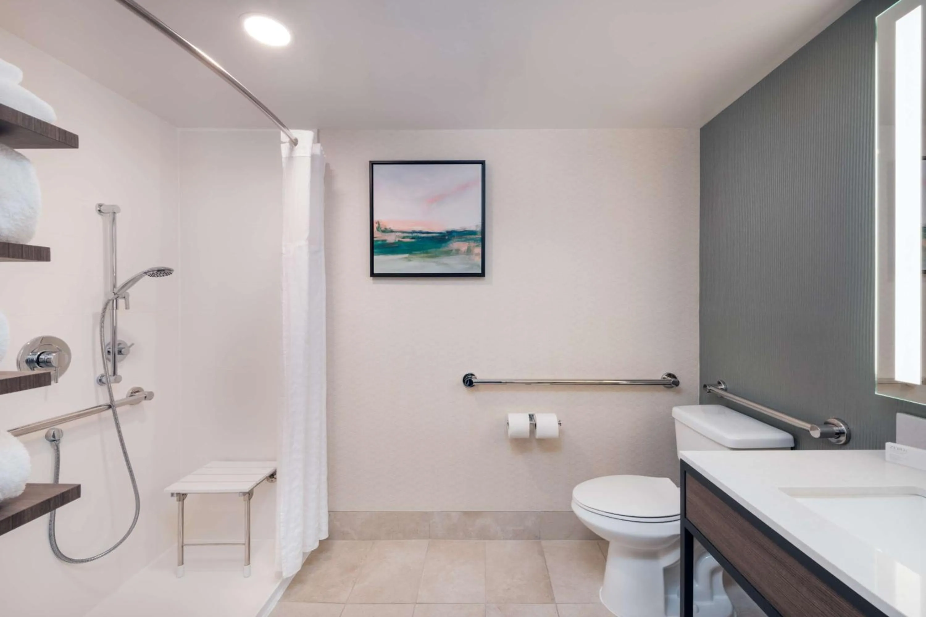 Bathroom in Hilton Garden Inn Atlanta/Peachtree City