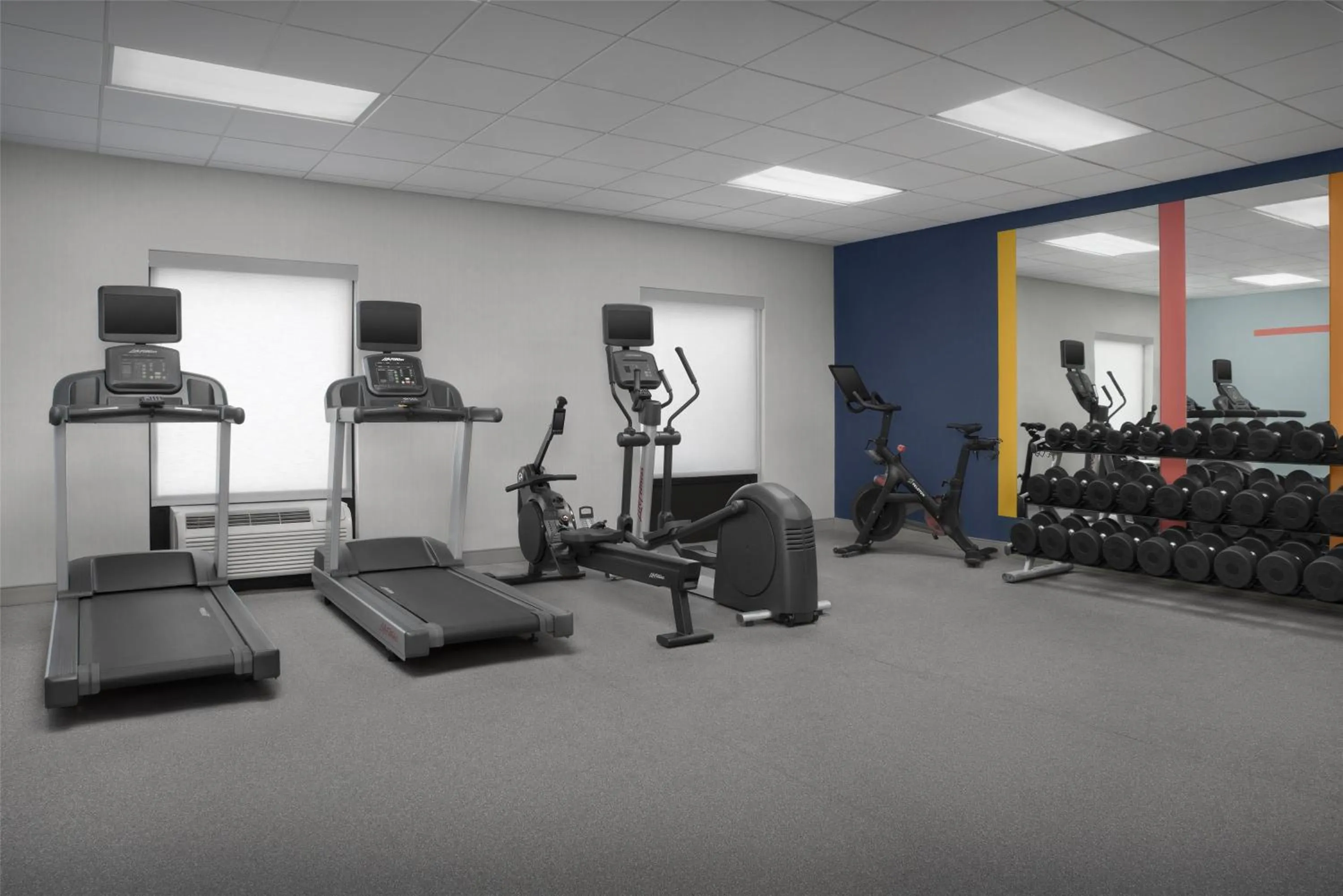 Fitness centre/facilities in Hampton Inn & Suites Laurel