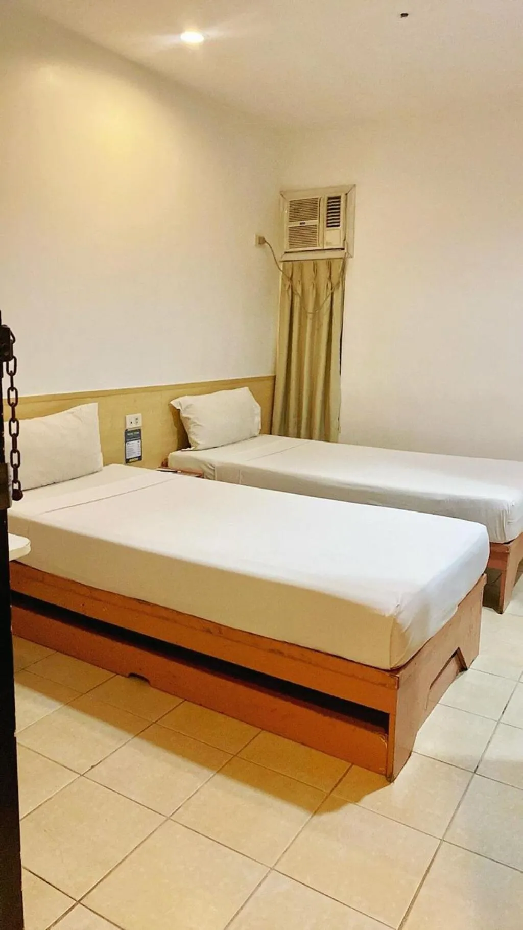 Bed in Hotel Pier Cuatro