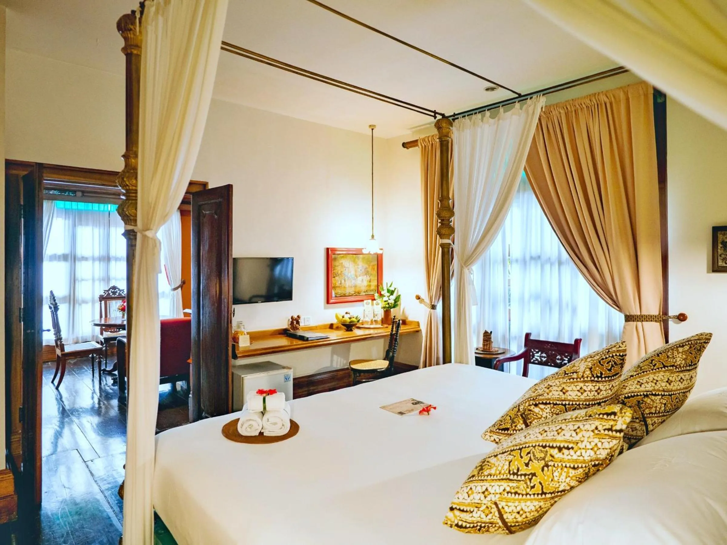 Bedroom, Bed in Hotel Tugu Malang