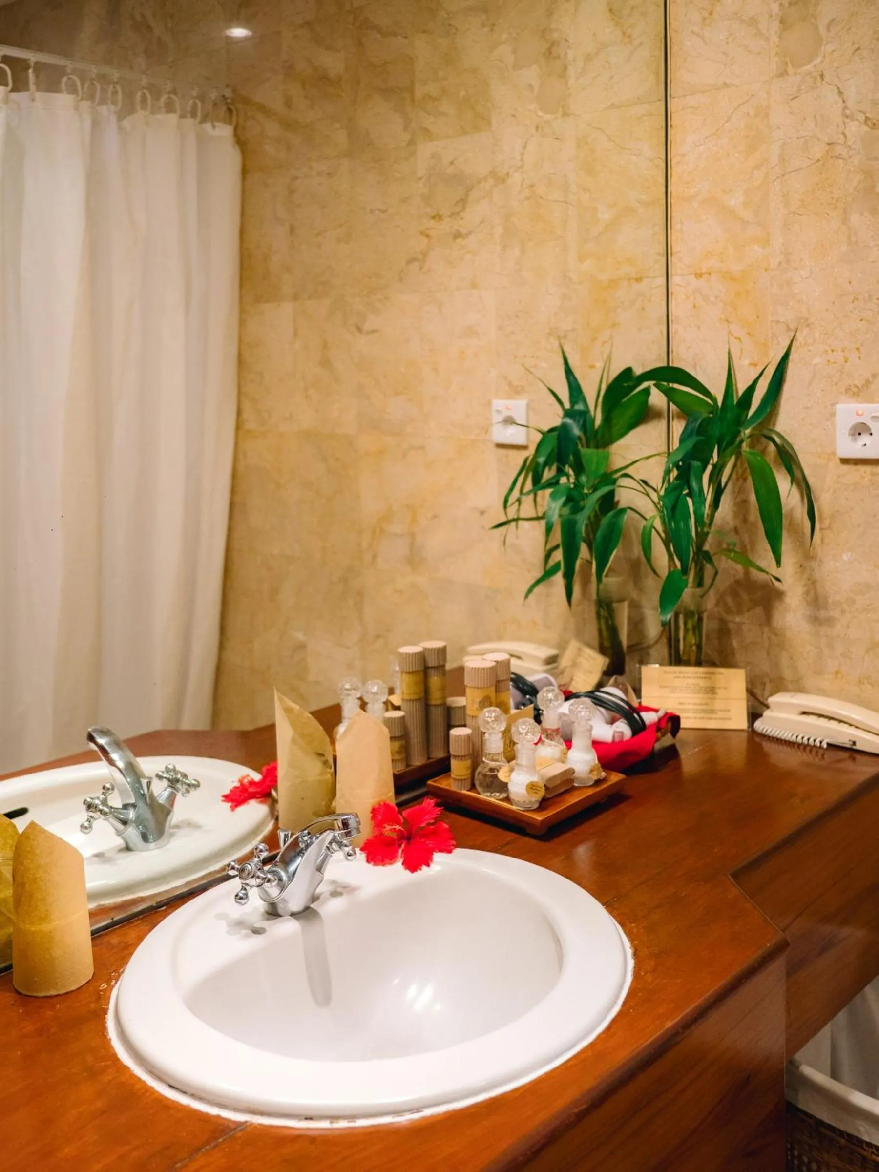 Bathroom in Hotel Tugu Malang